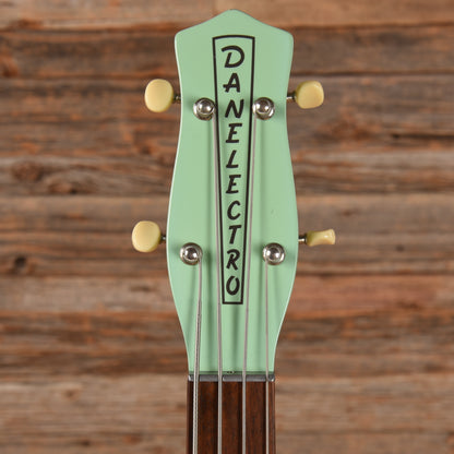 Danelectro Longhorn Bass Surf Green