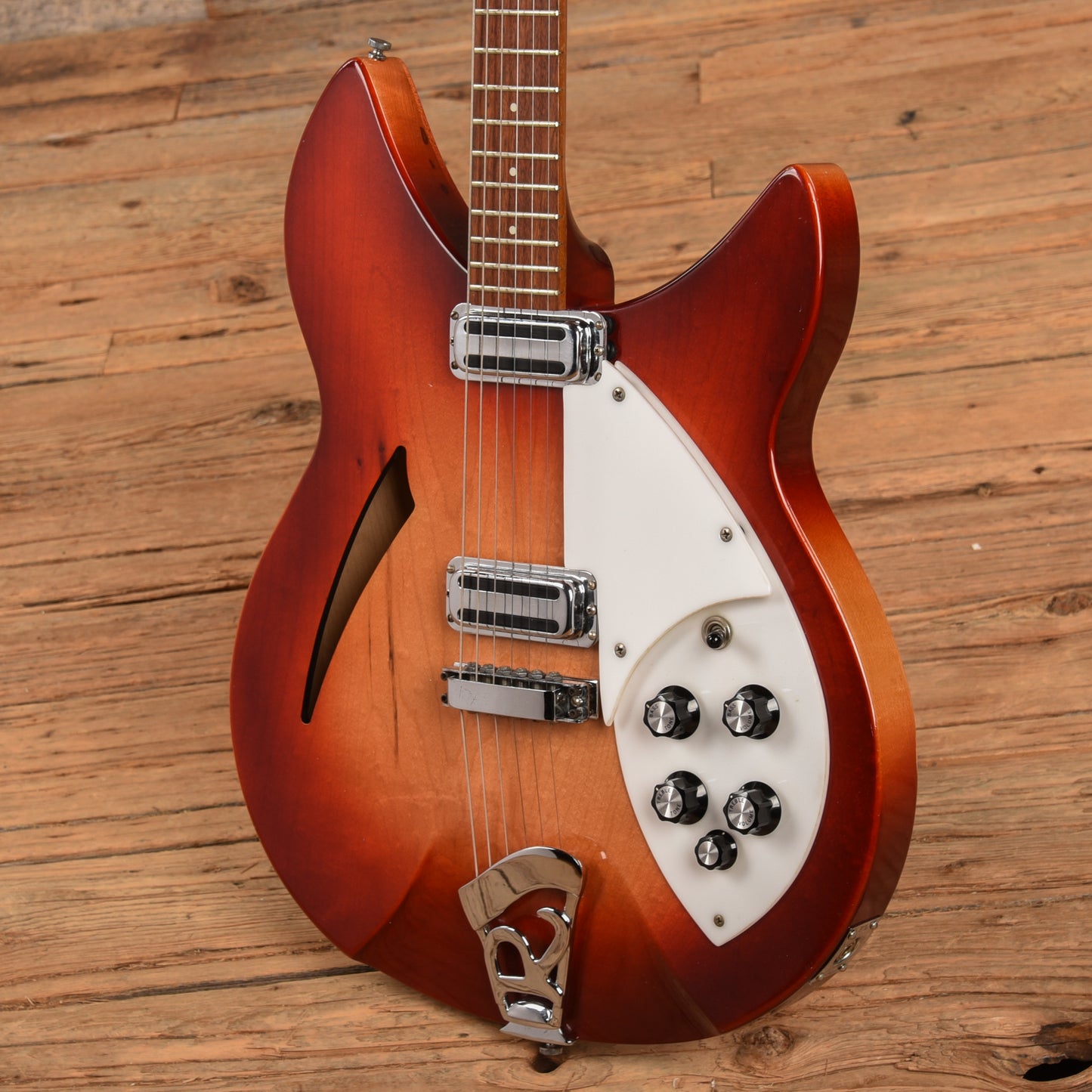 Rickenbacker 330 Fireglo 1966