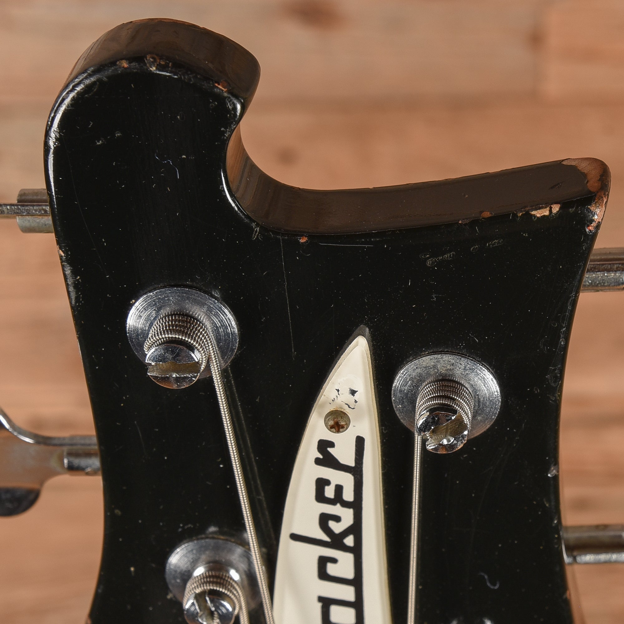 Rickenbacker 4001 Jetglo 1973