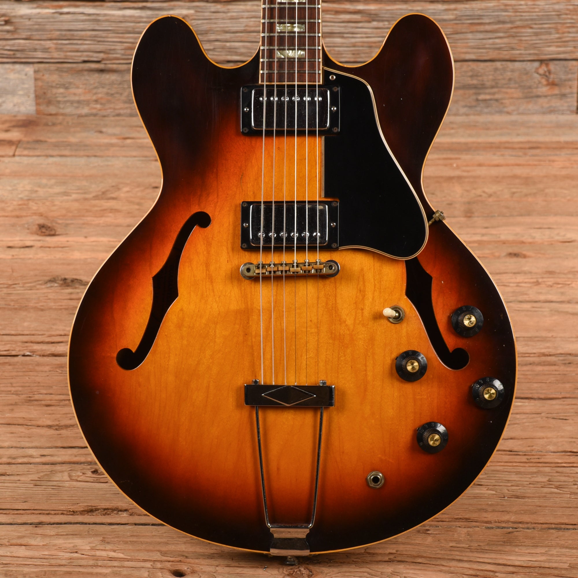 Gibson ES-335 Sunburst 1968