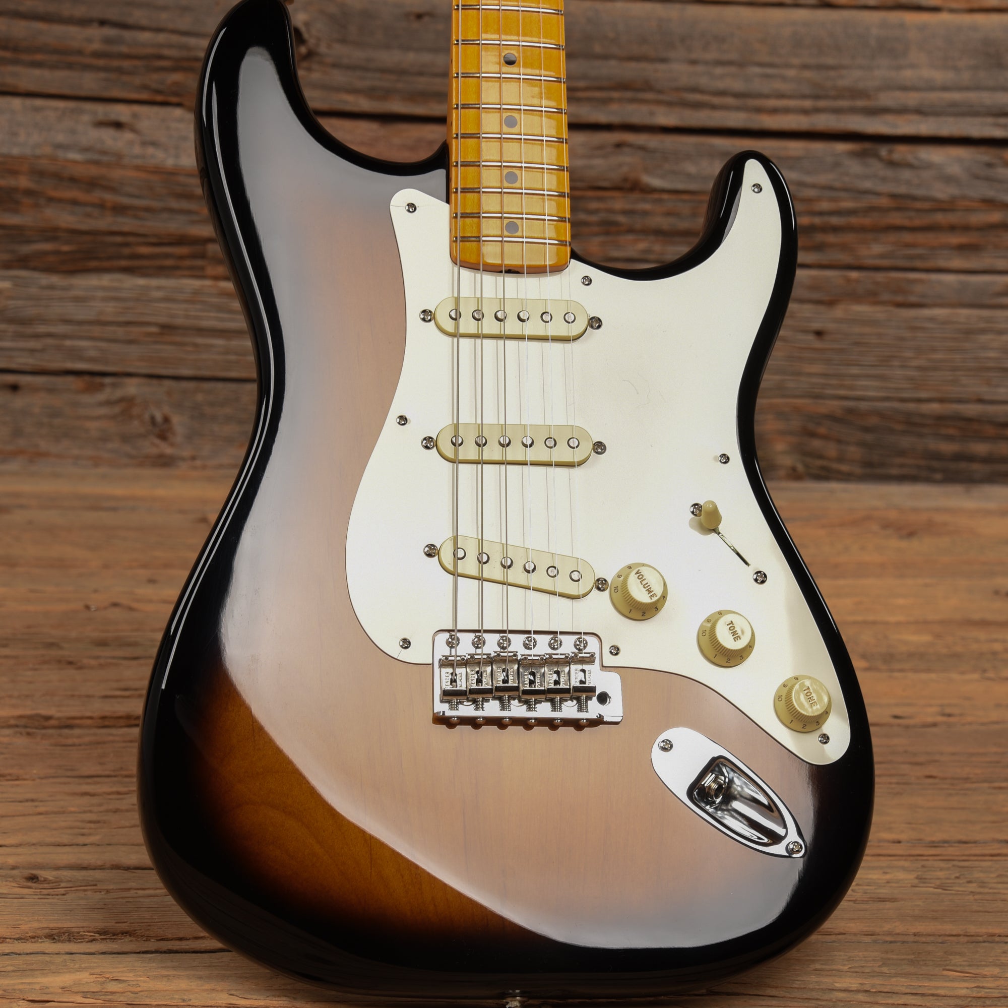 Fender American Vintage II '57 Stratocaster Sunburst 2022