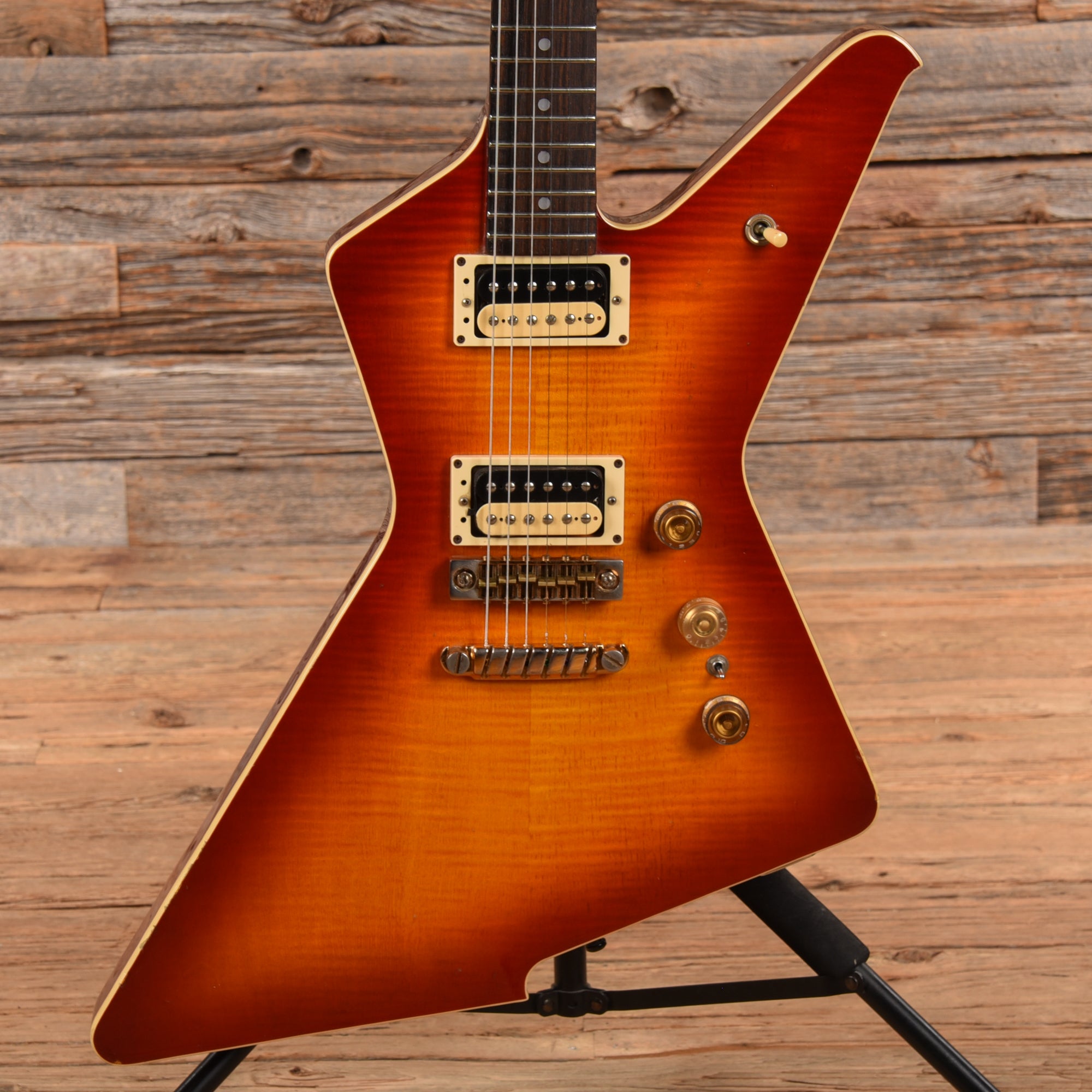 Ibanez Destroyer II DT400 Cherry Sunburst 1981