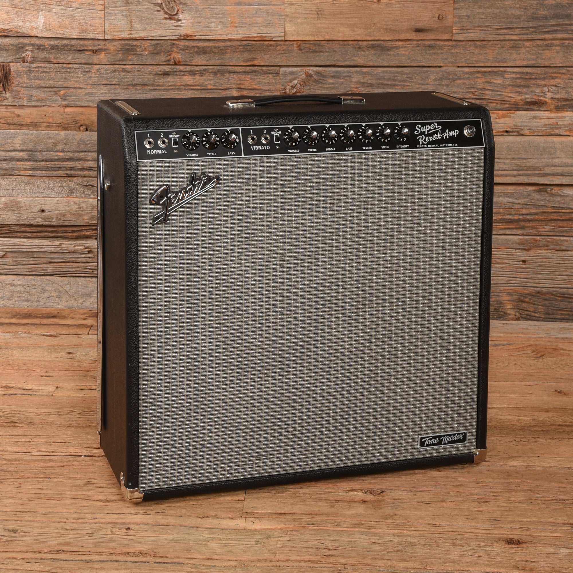 Fender Tone Master Super Reverb 2-Channel 45-Watt 4x10