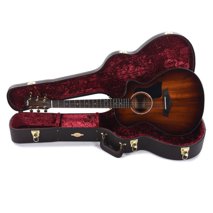 Taylor 222ce-K DLX Grand Concert Koa Shaded Edgeburst