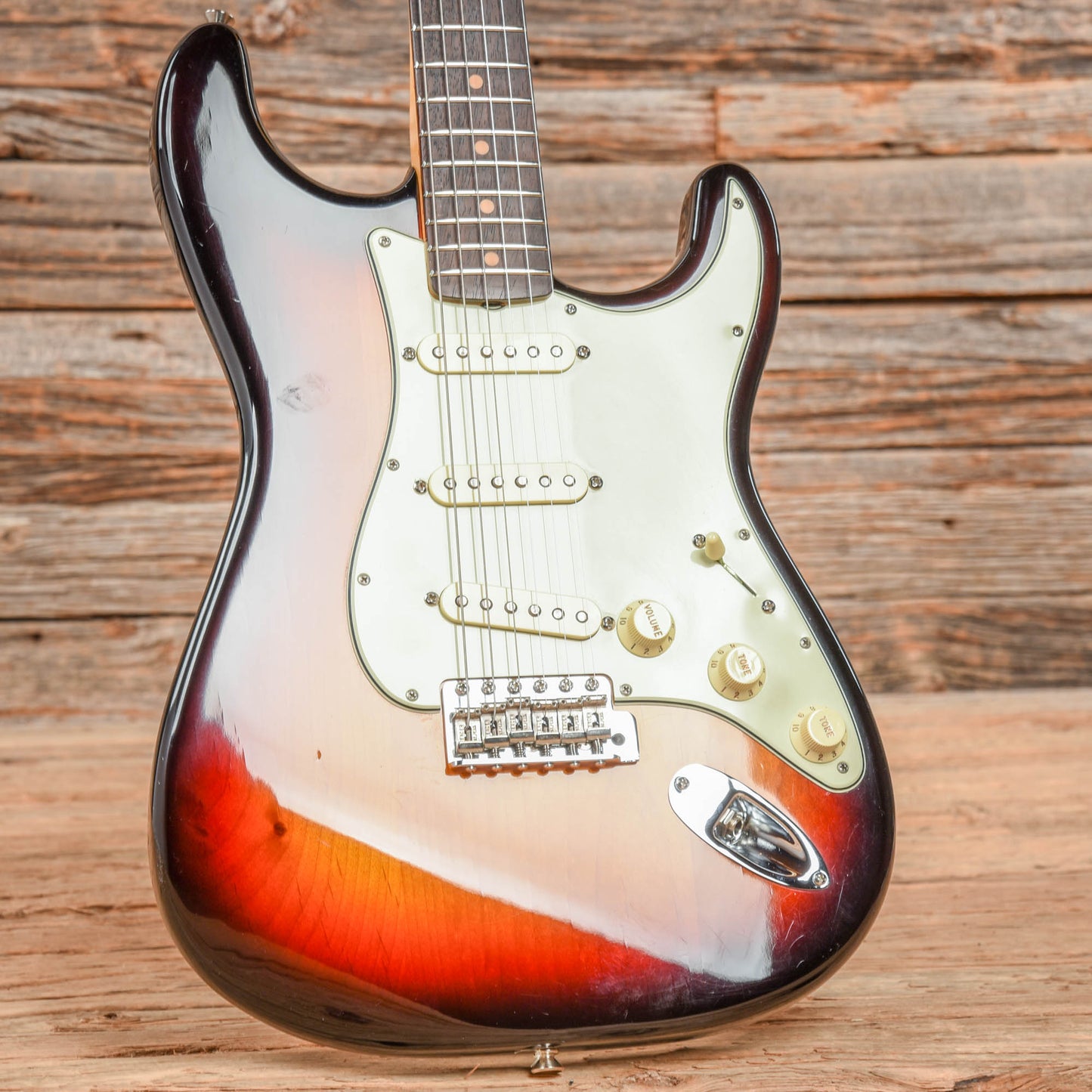 Fender FSR 1962 Thin Skin Stratocaster Sunburst 2019