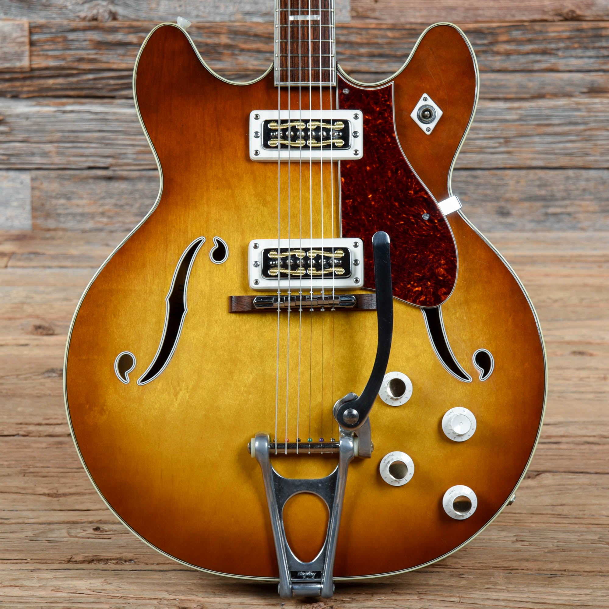 Harmony H667 Sunburst 1974