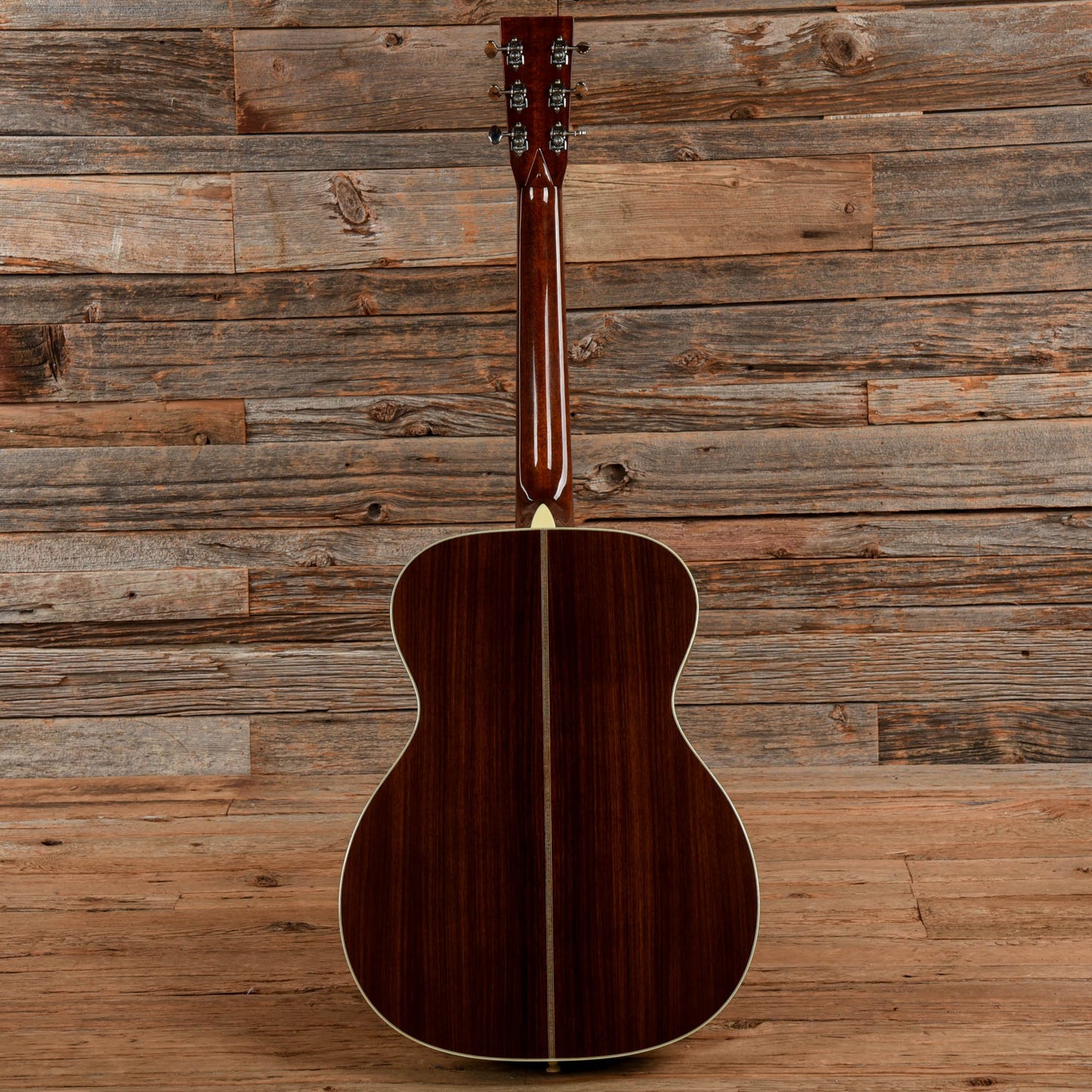 Martin 000-28EC Eric Clapton Sunburst 2015