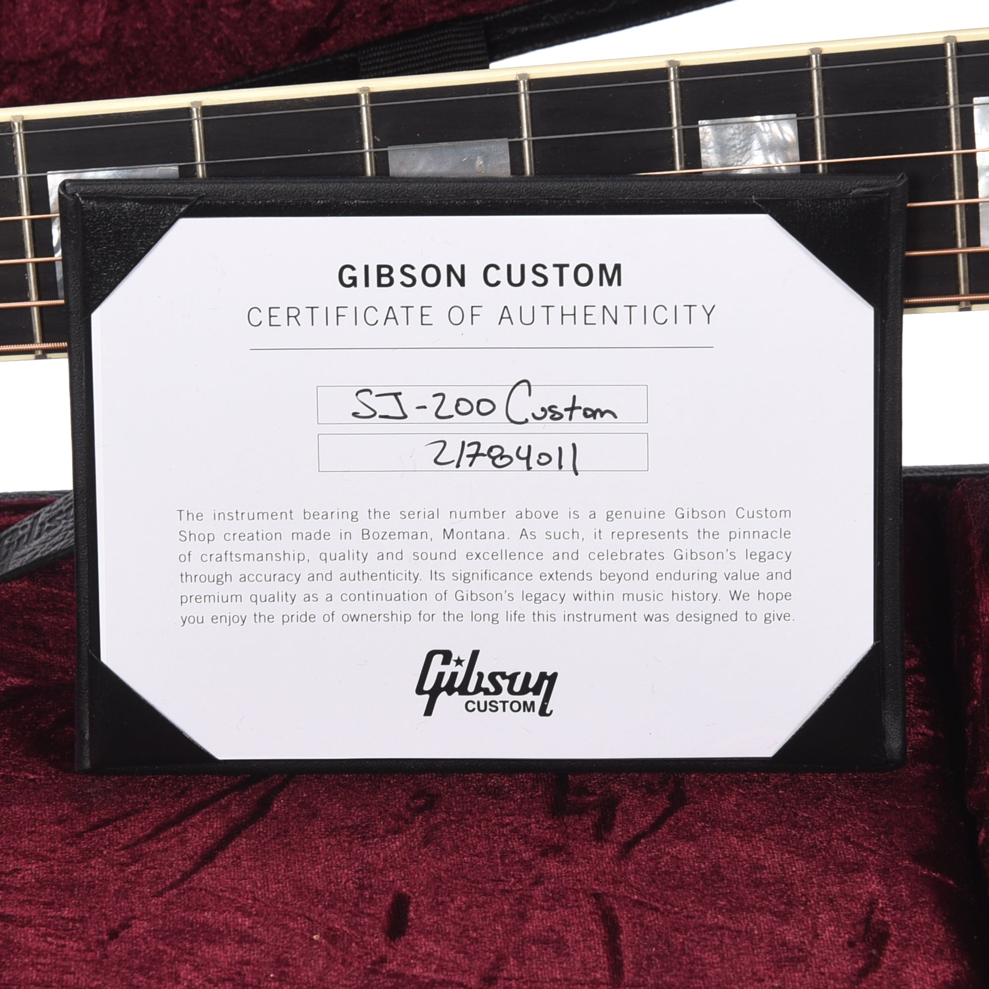 Gibson Custom Shop Modern SJ-200 Custom Ebony