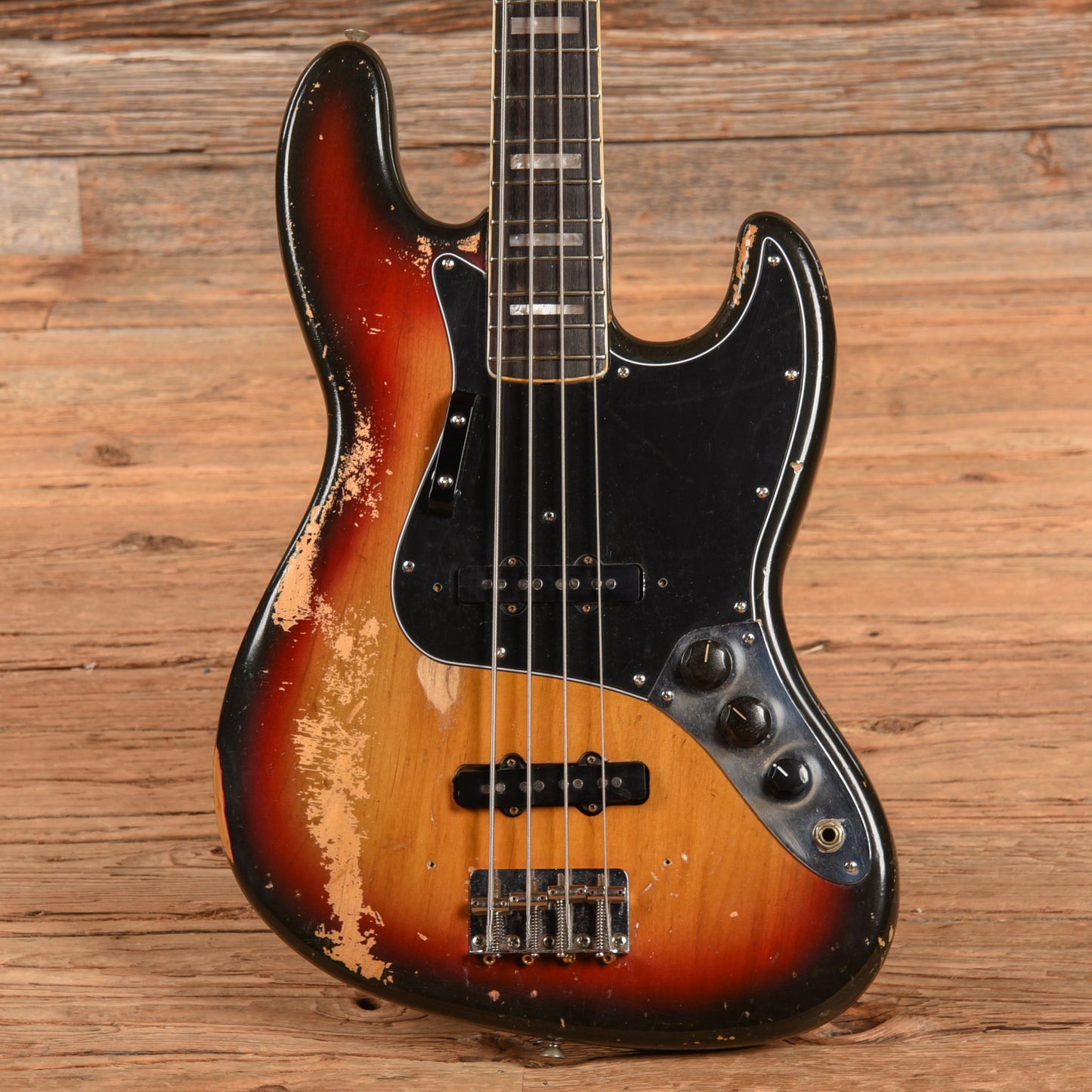 Fender Jazz Bass Sunburst 1974