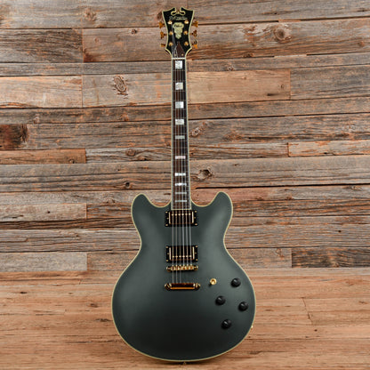 D'Angelico Deluxe DC Satin Black 2016