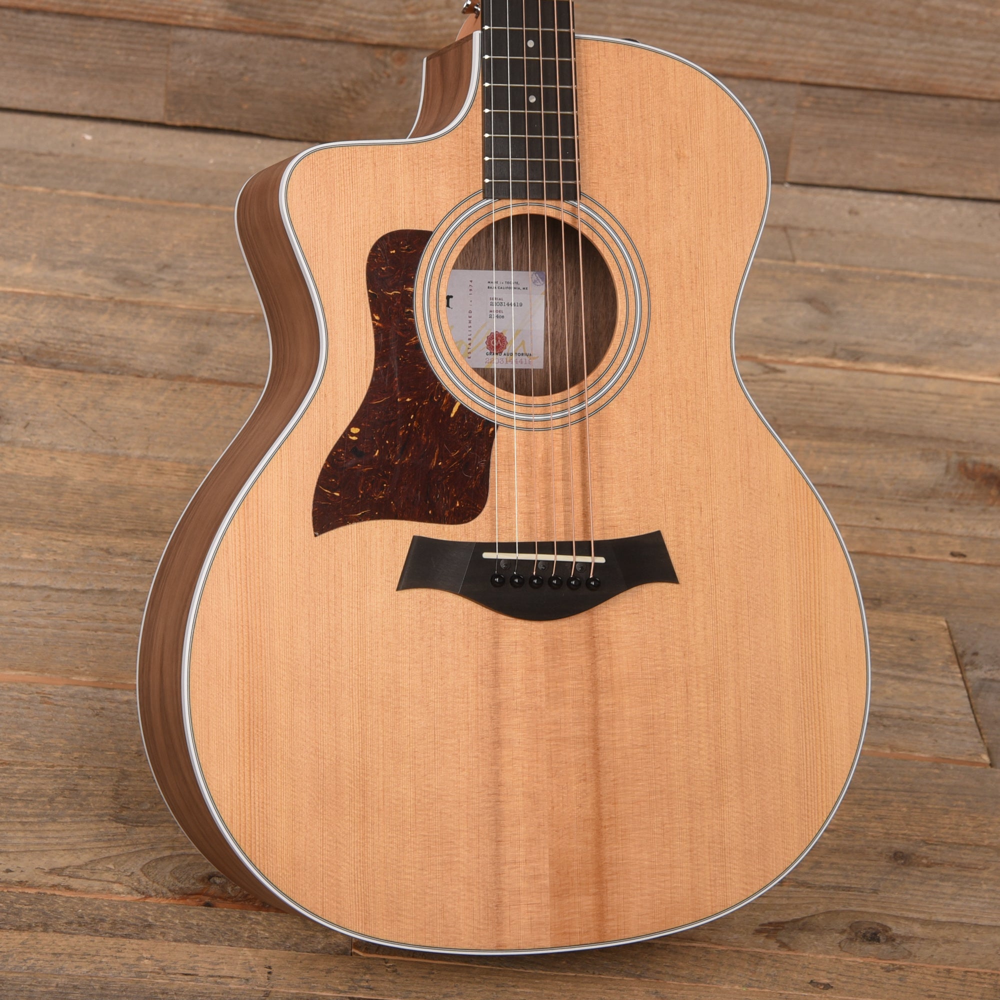 Taylor 214ce LEFTY Grand Auditorium Sitka/Walnut Natural ES2