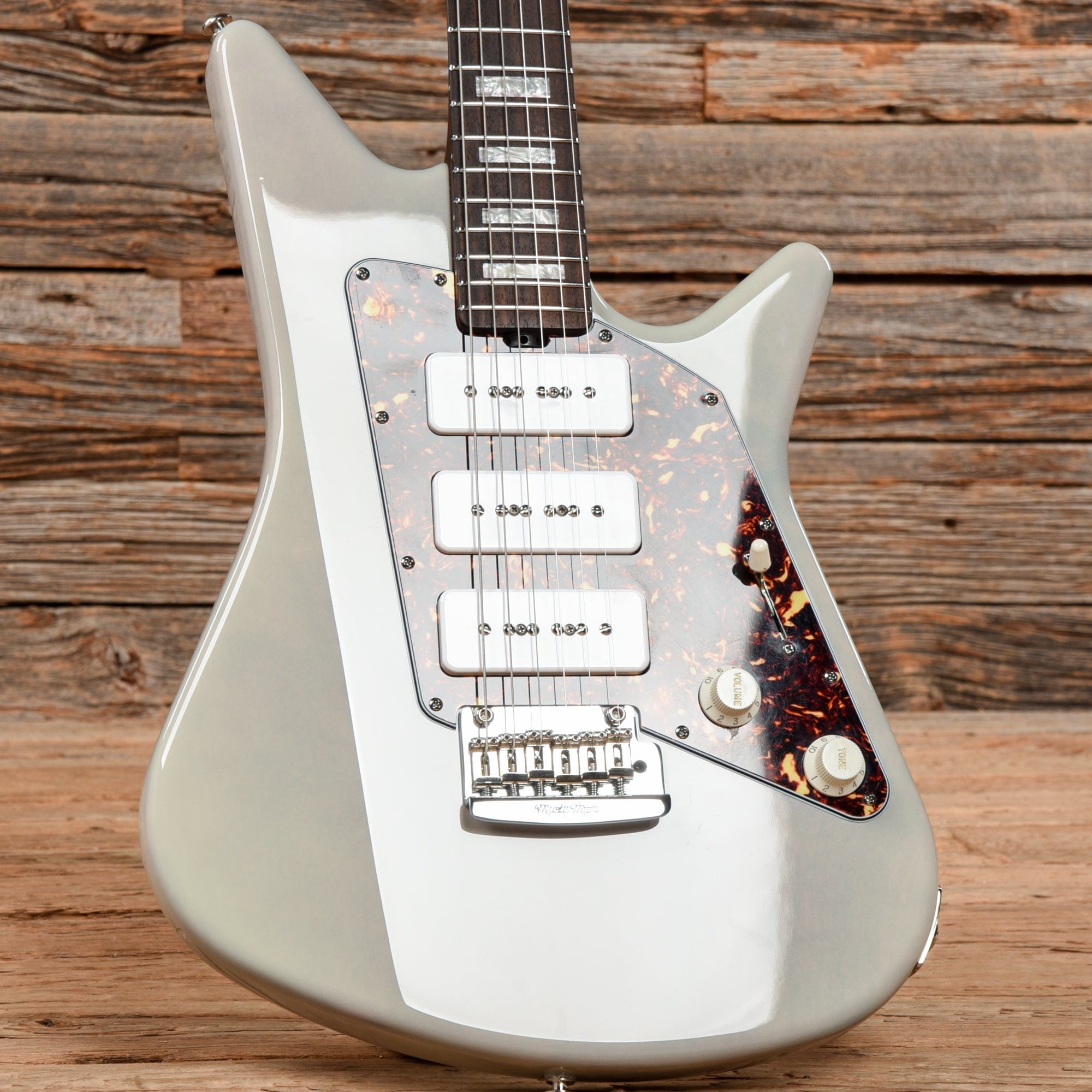 Music Man Ball Family Reserve Albert Lee MM90 Ghost In A Shell White 2022 Electric Guitars / Solid Body