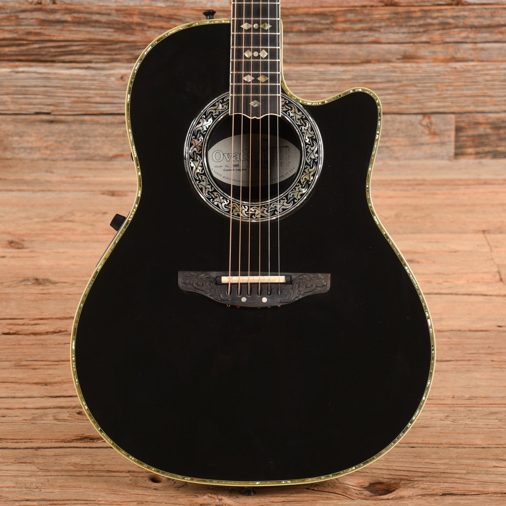 Ovation 1869 Custom Legend Black 1900 – Chicago Music Exchange