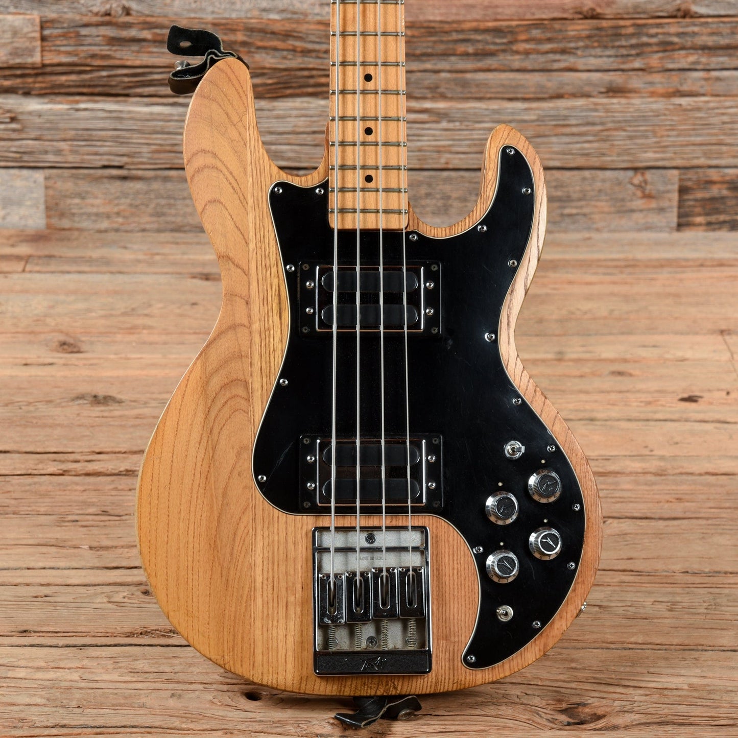 Peavey T40 Bass Natural 1978 Bass Guitars / 4-String