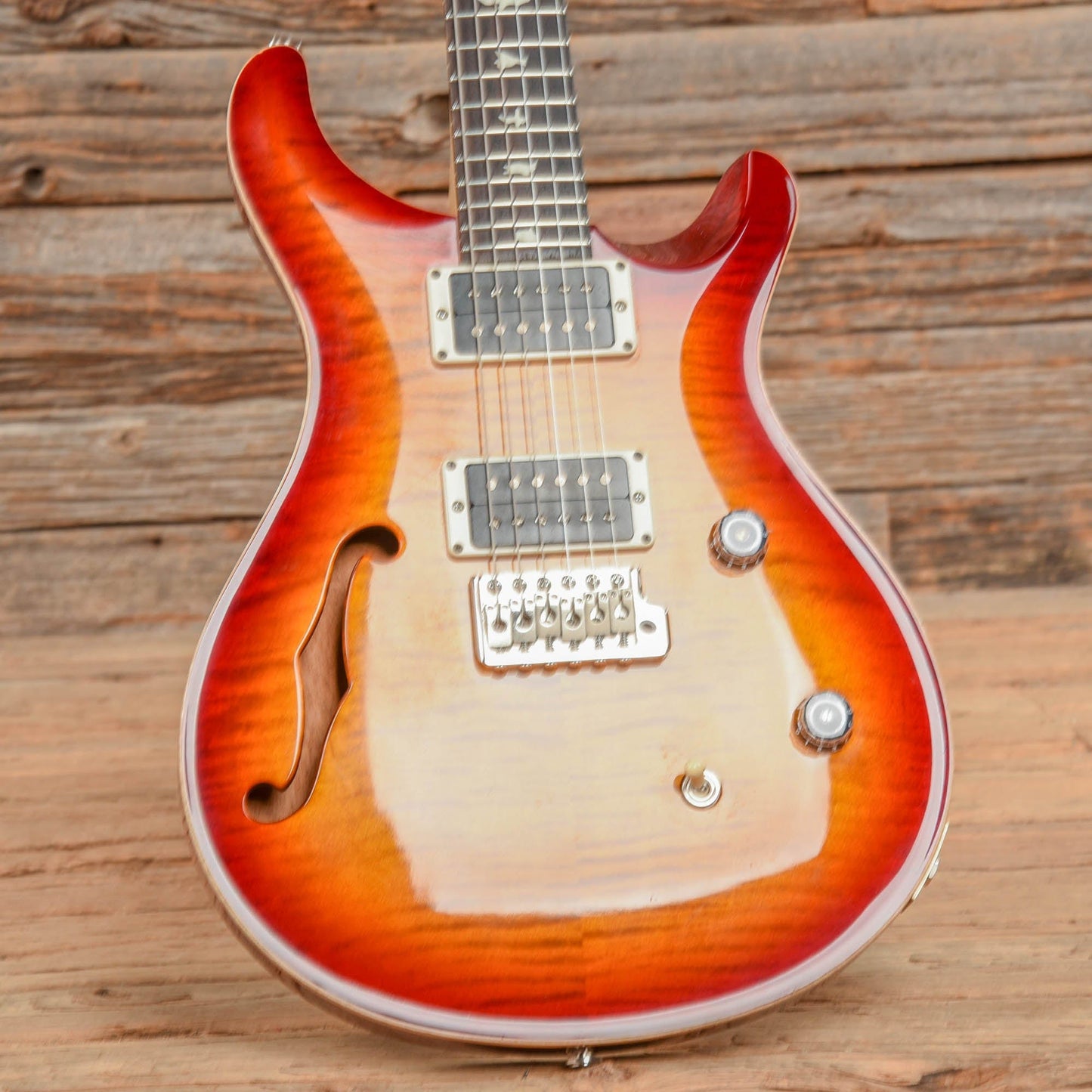 PRS CE-24 Semi-Hollow Cherry Sunburst 2020 Electric Guitars / Semi-Hollow