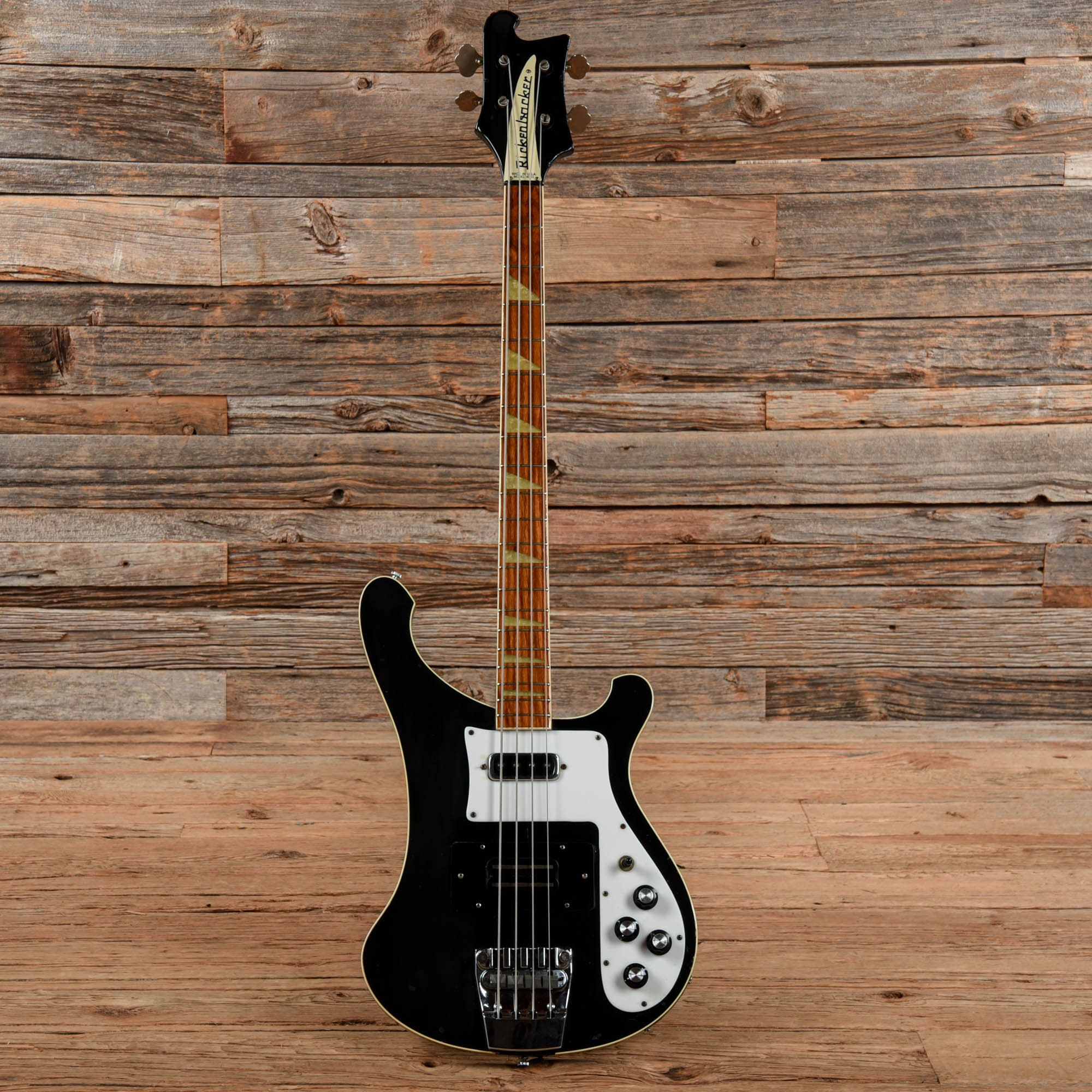 Rickenbacker 4001 Jetglo 1978 Bass Guitars / 4-String