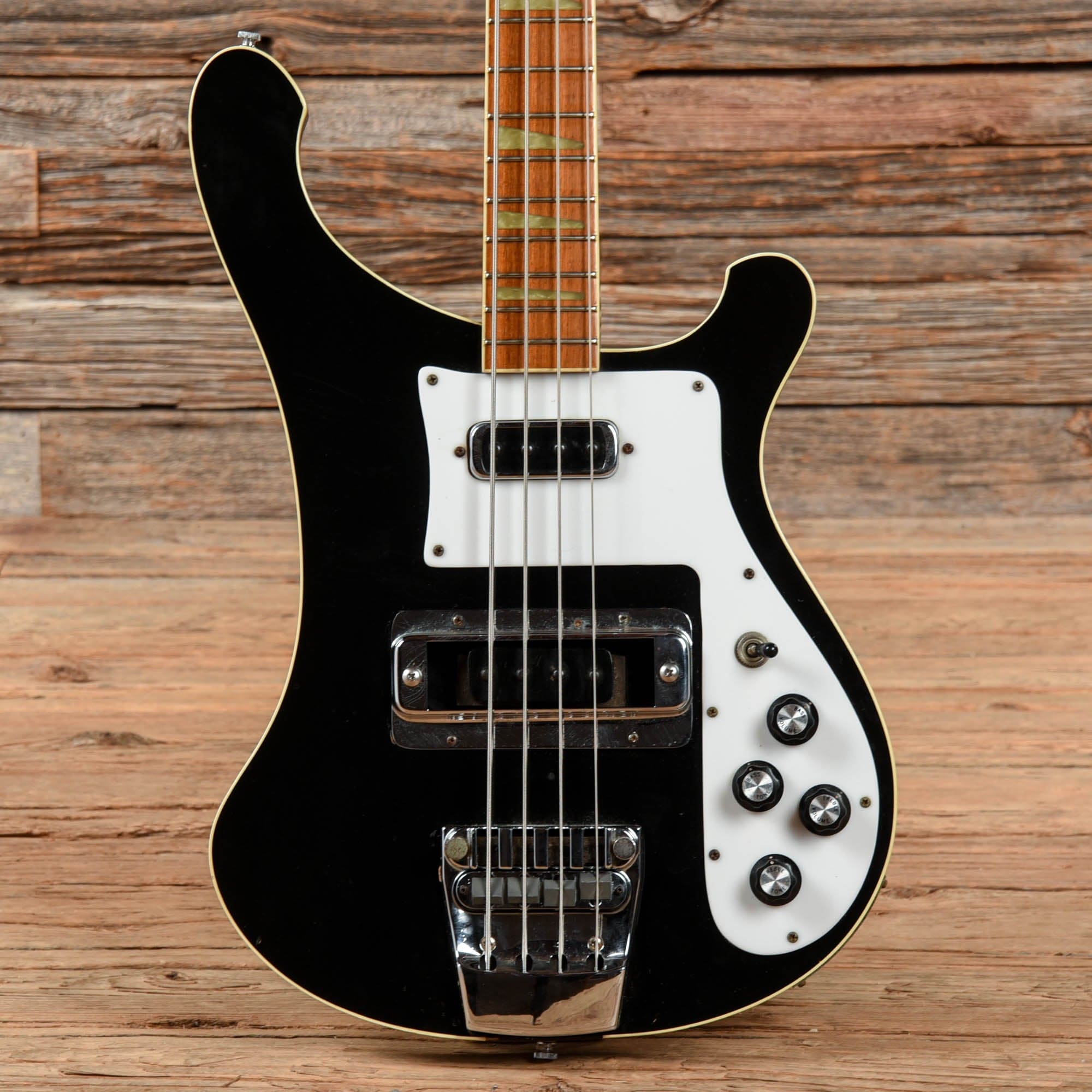 Rickenbacker 4001 Jetglo 1978 Bass Guitars / 4-String