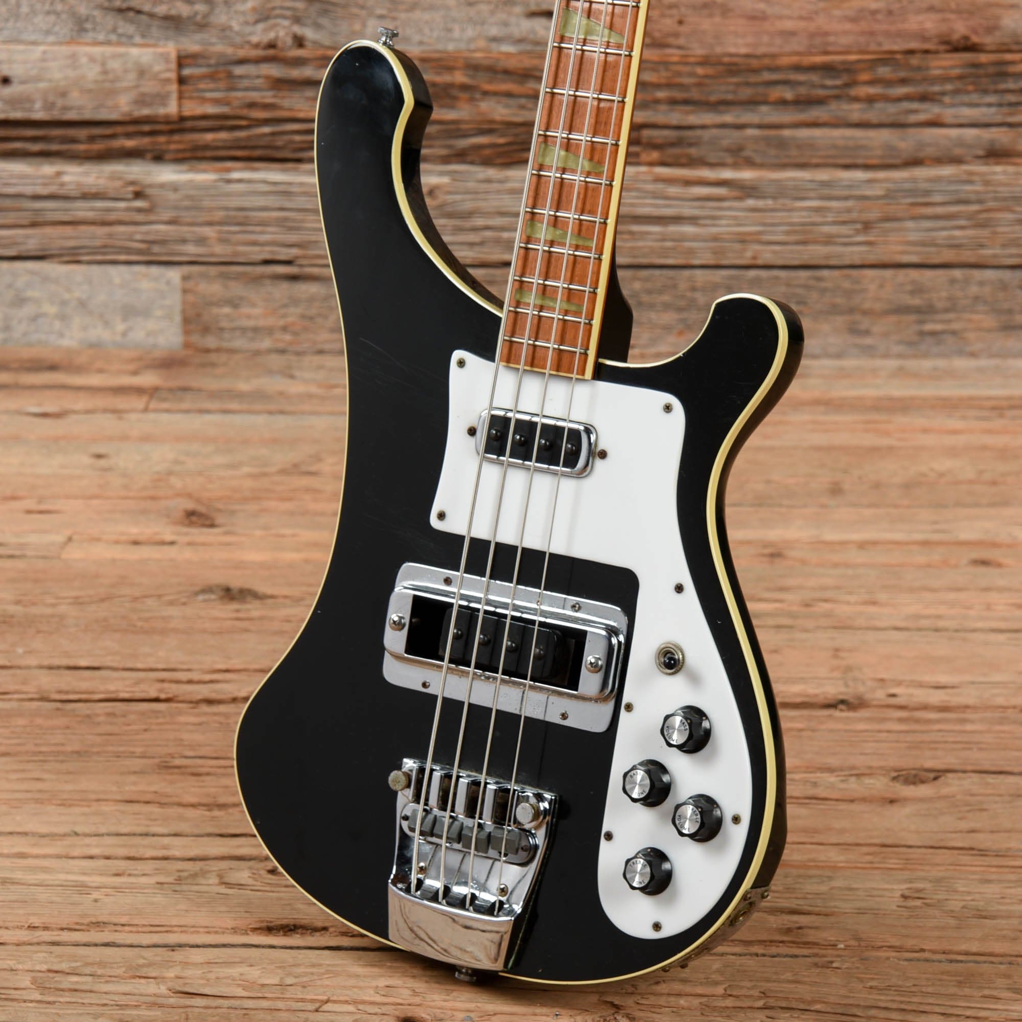 Rickenbacker 4001 Jetglo 1978 Bass Guitars / 4-String