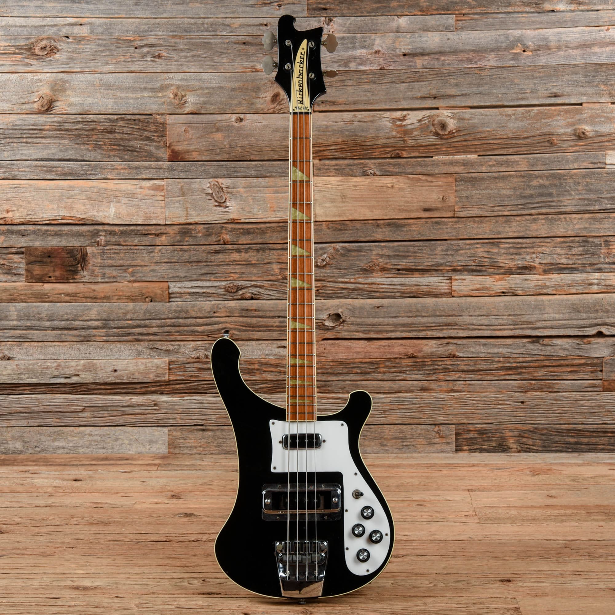 Rickenbacker 4001 Jetglo 1978 Bass Guitars / 4-String