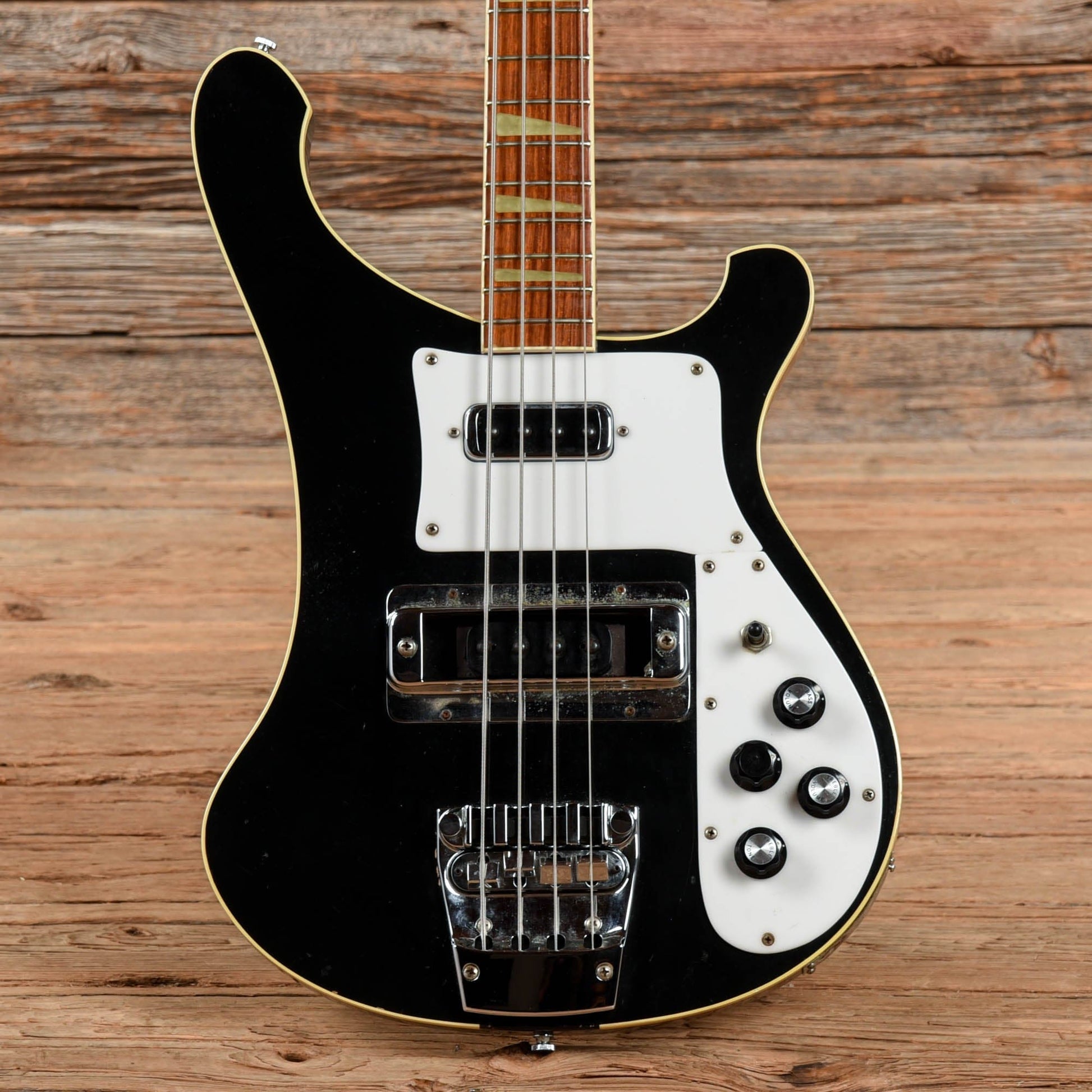 Rickenbacker 4003 Jetglo 1983 Bass Guitars / 4-String