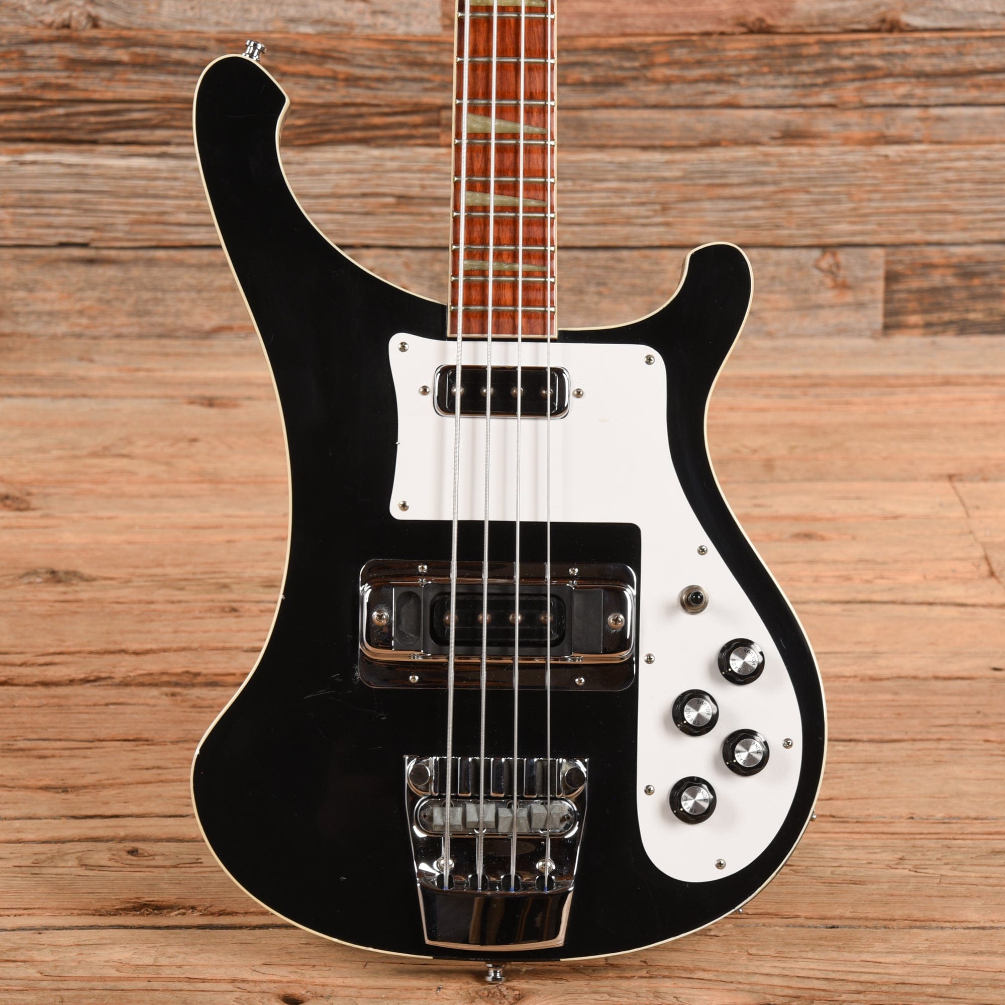 Rickenbacker 4003 Jetglo 1996 Bass Guitars / 4-String