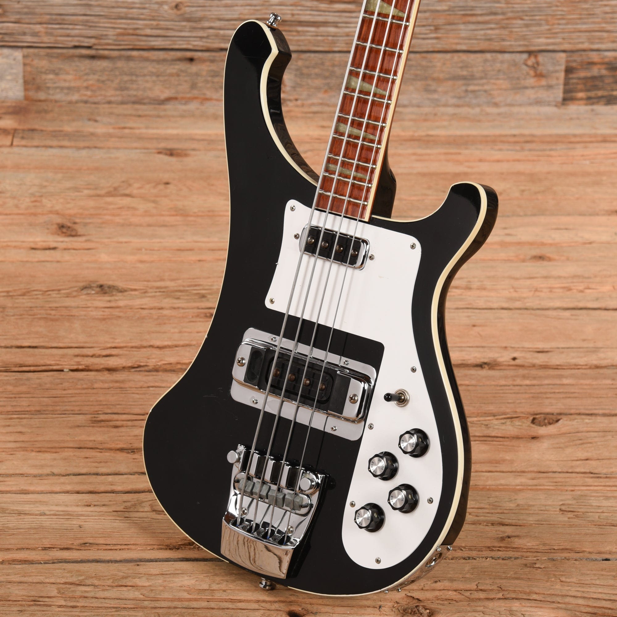 Rickenbacker 4003 Jetglo 1996 Bass Guitars / 4-String