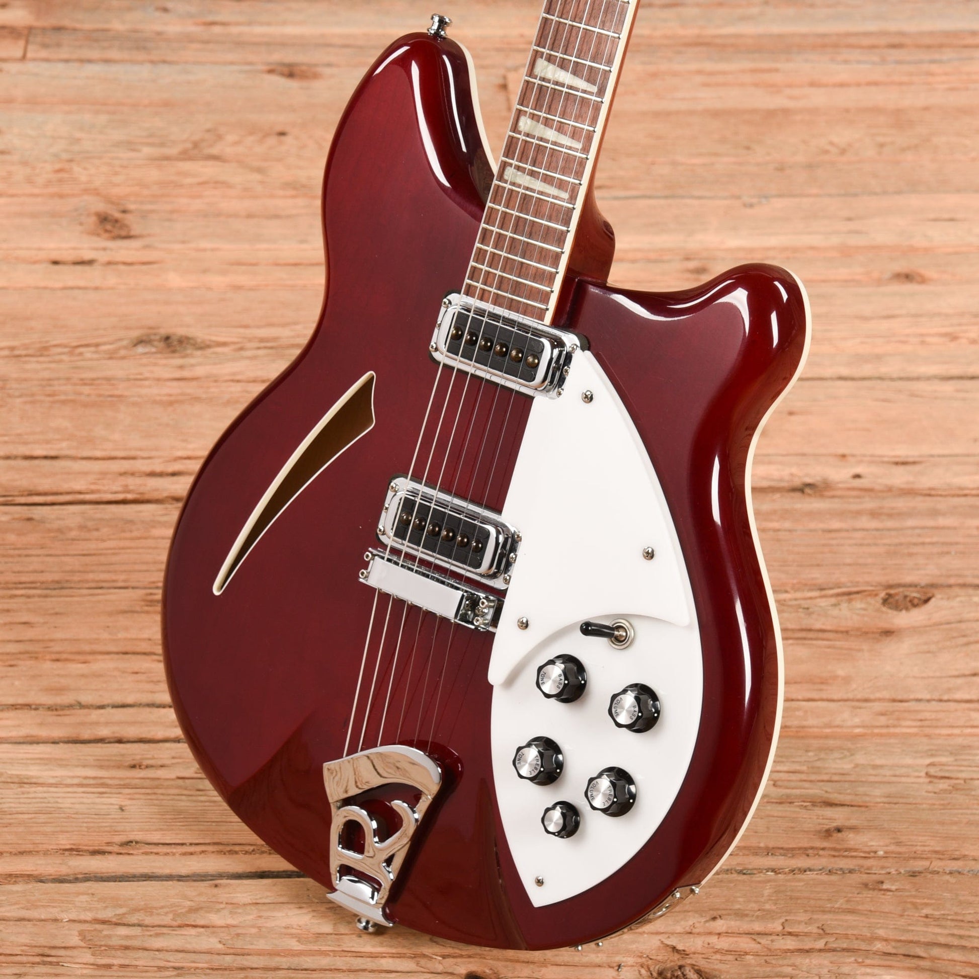 Rickenbacker 360 "Color of the Year" Burgundy 2002 Electric Guitars / Hollow Body