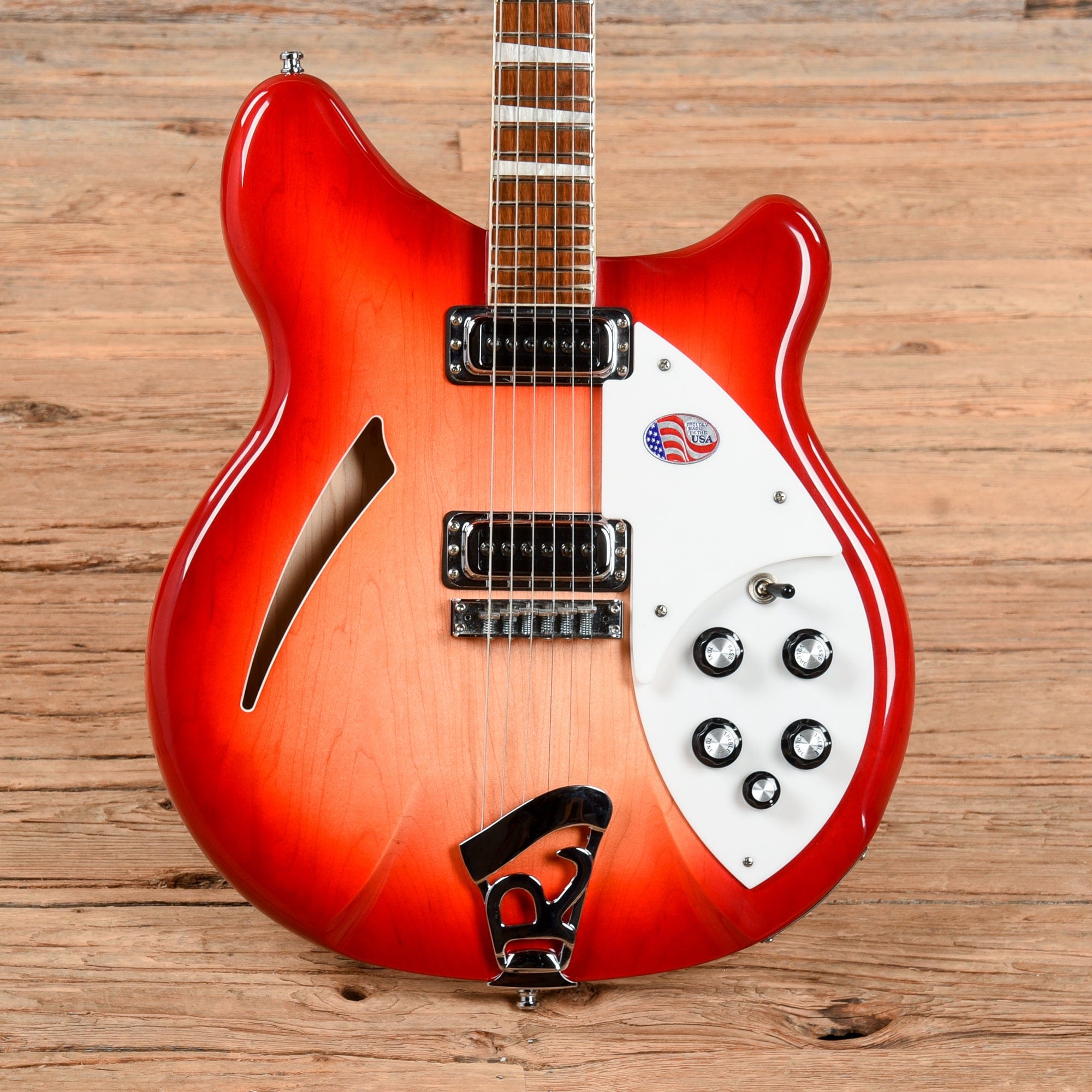 Rickenbacker 360 Fireglo 2017 Electric Guitars / Semi-Hollow