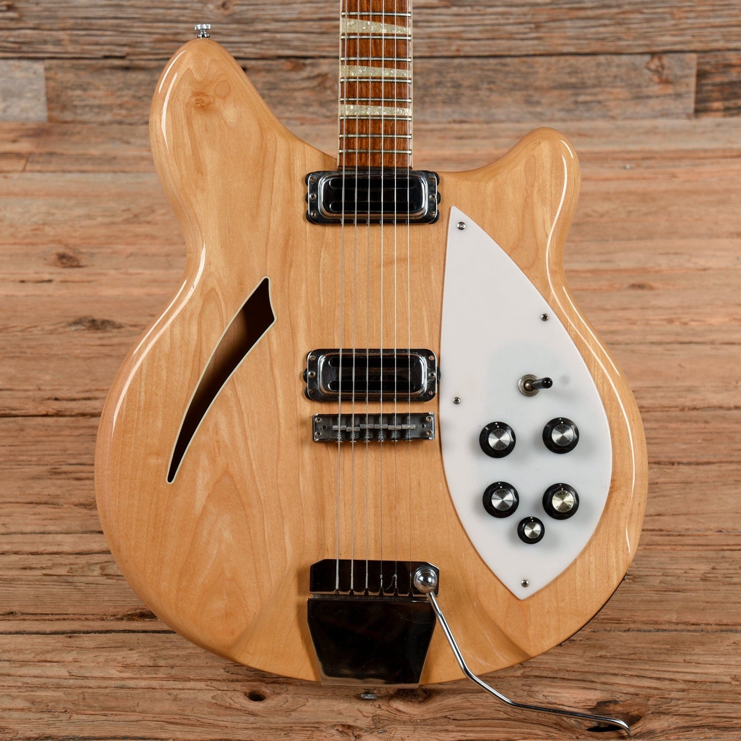 Rickenbacker 365 Mapleglo 1967 Electric Guitars / Semi-Hollow