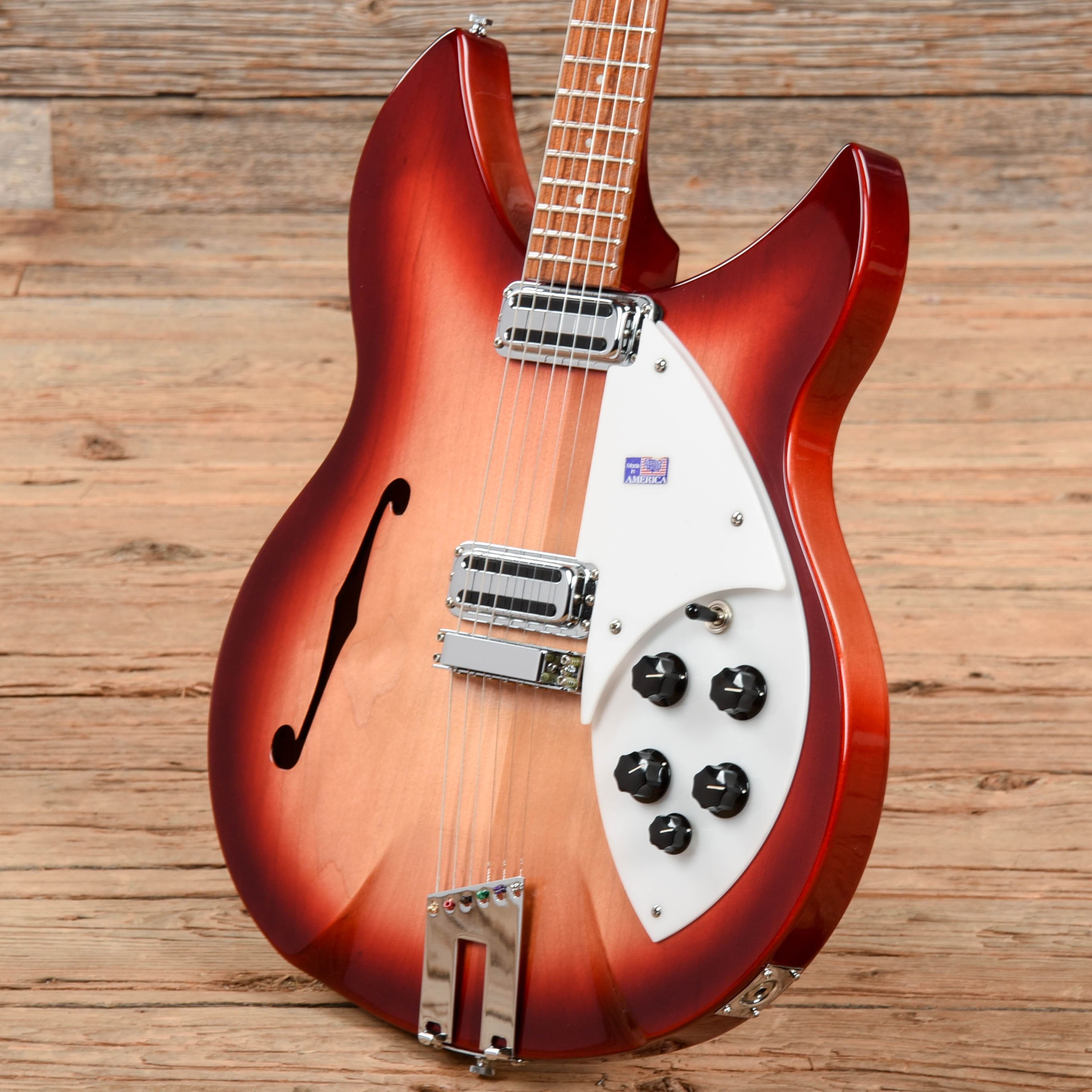 Rickenbacker Semi-Hollow 6 String 360/C63 Fireglo 1998 Electric Guitars / Semi-Hollow