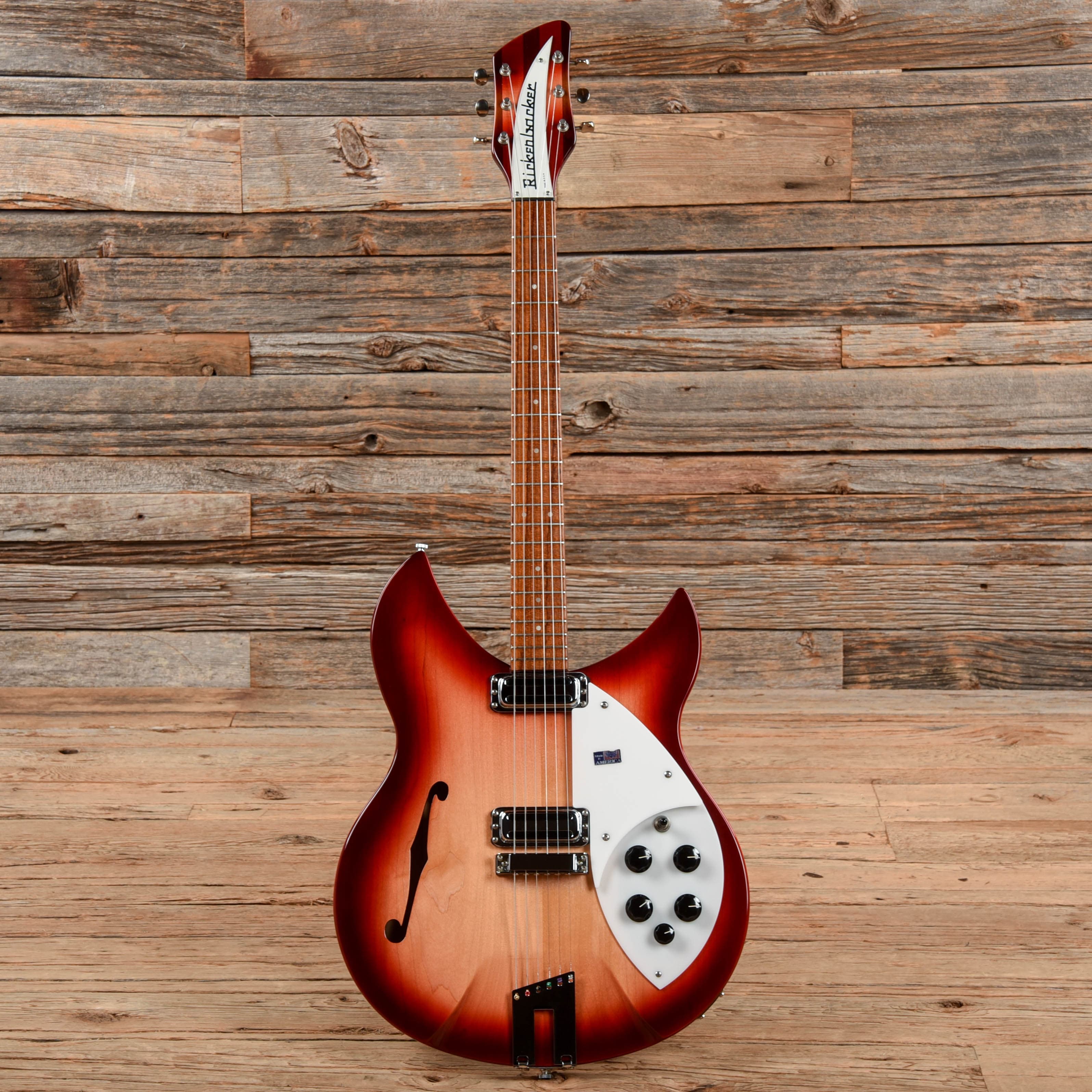 Rickenbacker Semi-Hollow 6 String 360/C63 Fireglo 1998 Electric Guitars / Semi-Hollow