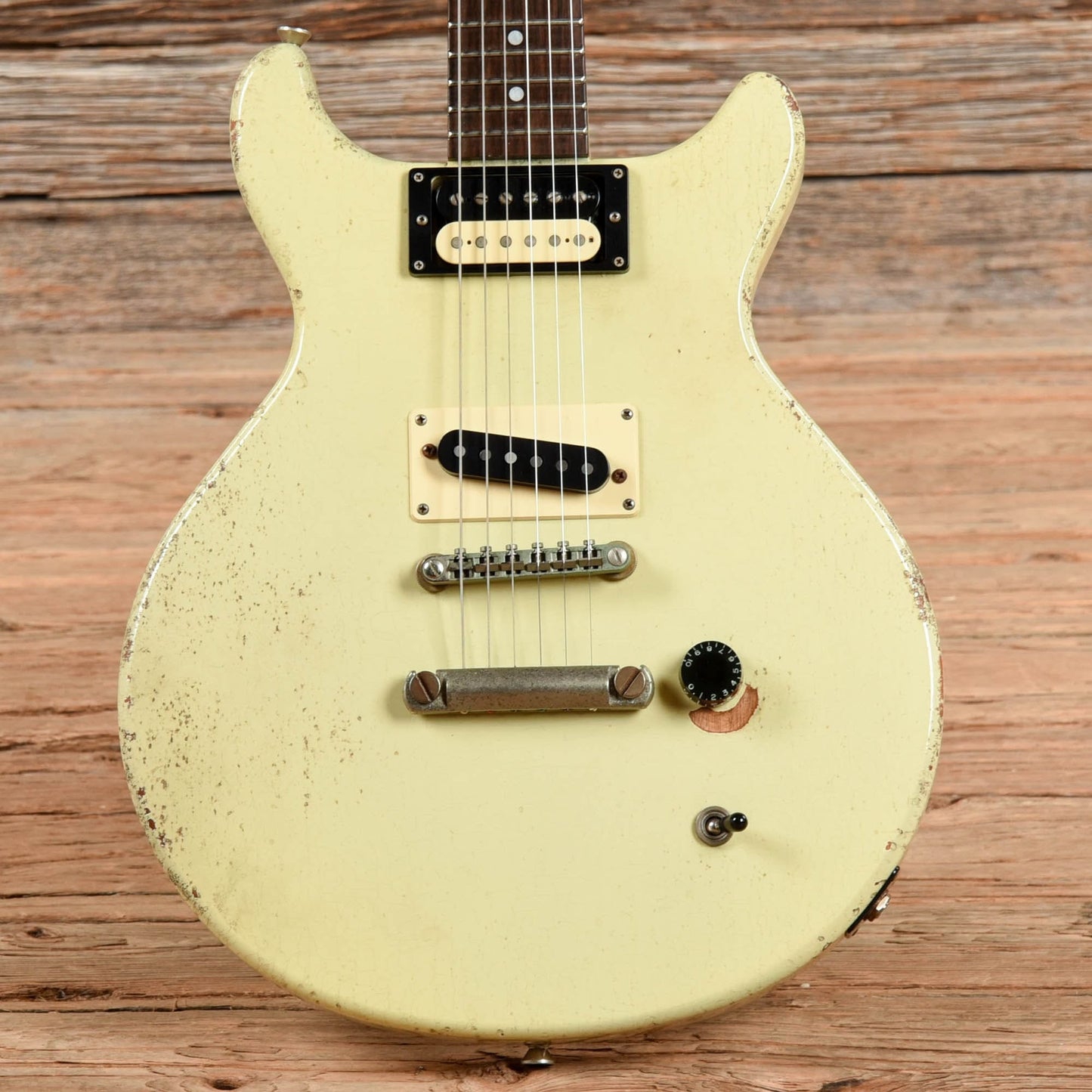 Rock N Roll Relics Thunders DC Aged White 2018 Electric Guitars / Solid Body