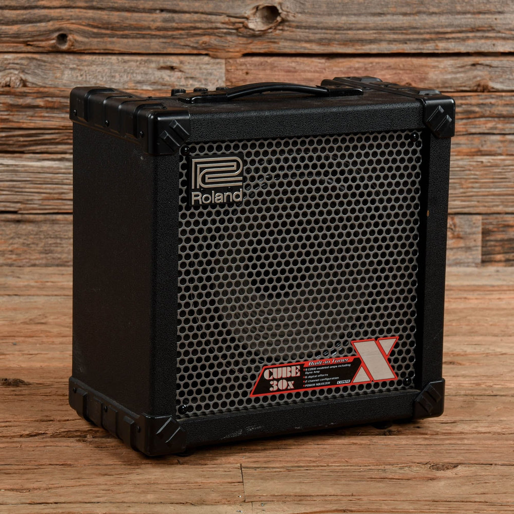 Roland Cube 30x 30-Watt Guitar Combo Amp – Chicago Music