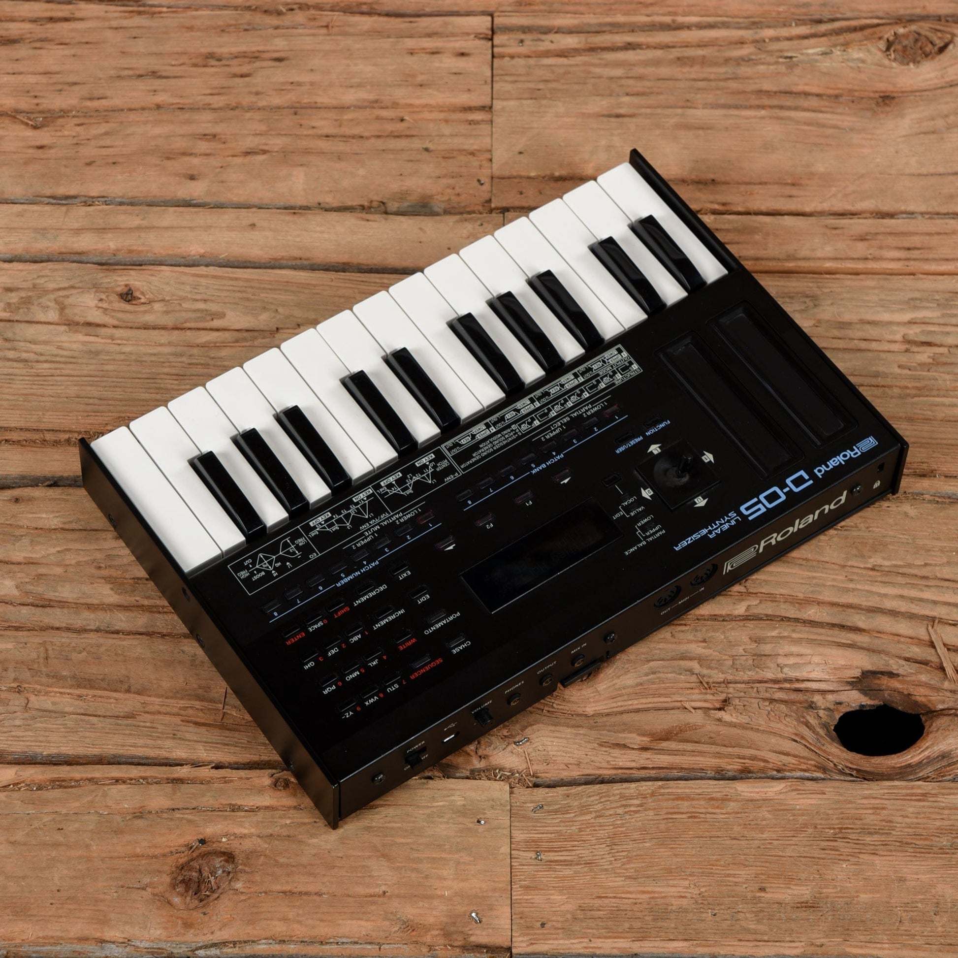 Roland D-05 w/ K25M Keyboards and Synths / Synths / Analog Synths