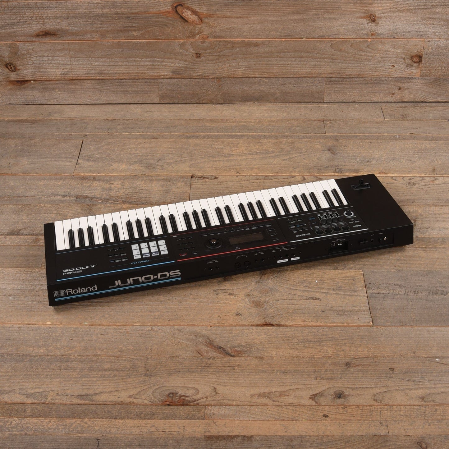 Roland Juno-DS61 61-key Synthesizer Keyboards and Synths / Synths / Digital Synths