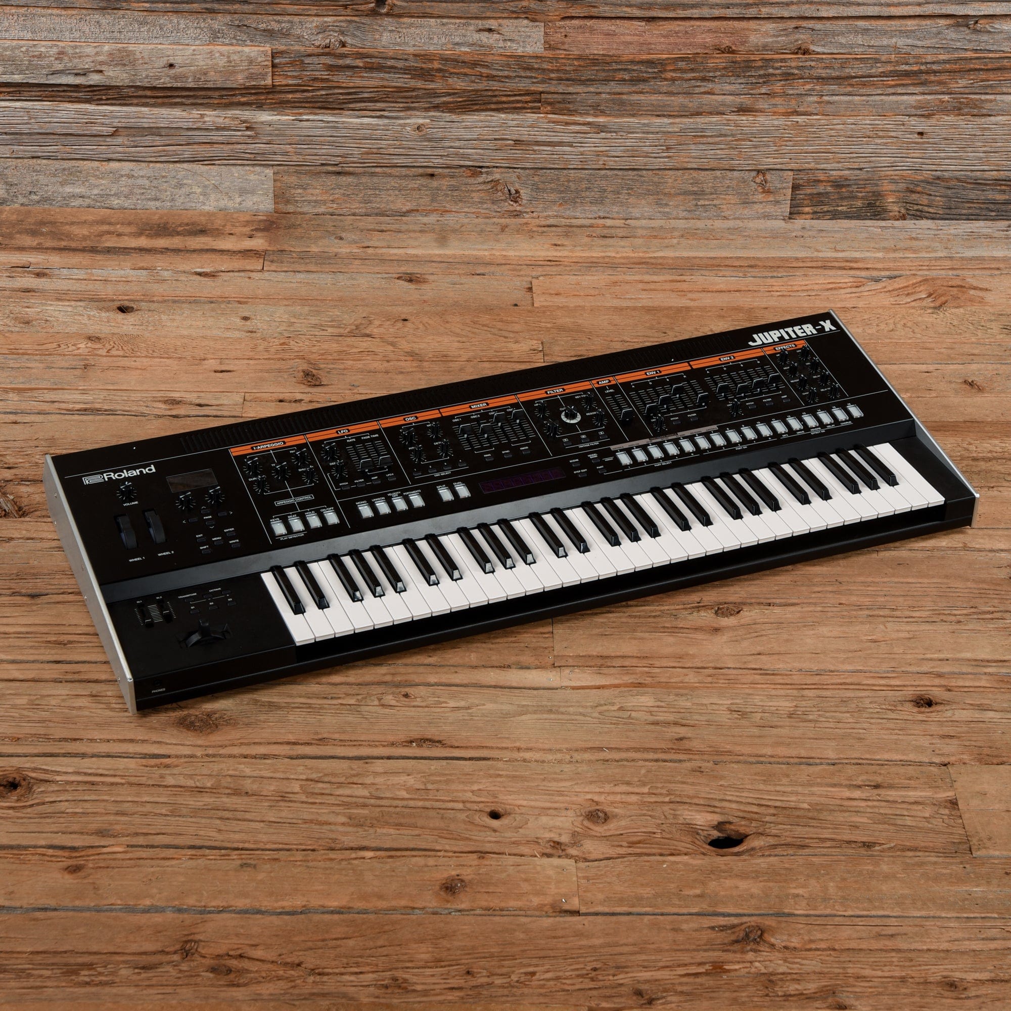 Roland Jupiter-X 61-key Synthesizer Keyboards and Synths / Synths / Digital Synths