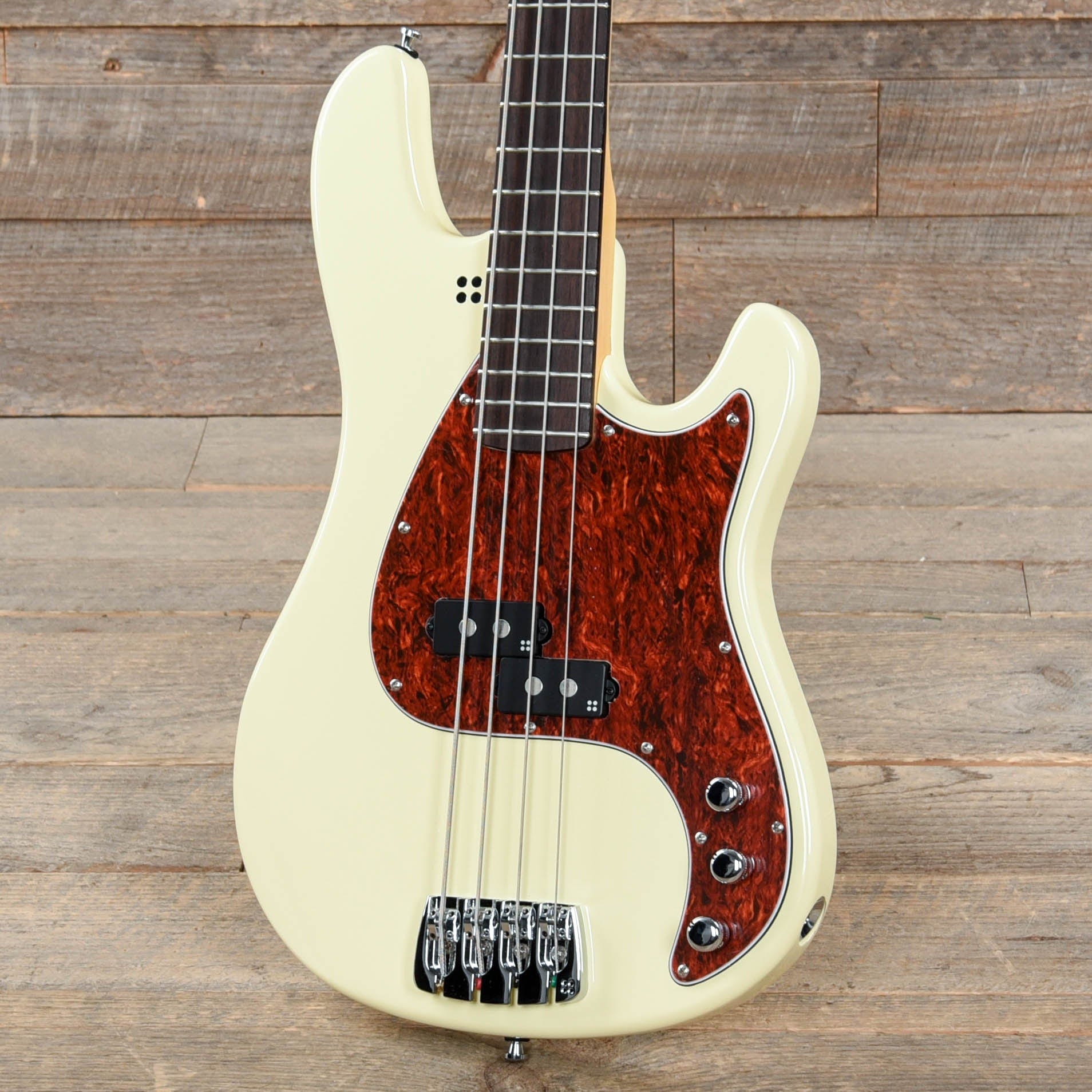 Sandberg Electra VS Creme High Gloss Bass Guitars / 4-String