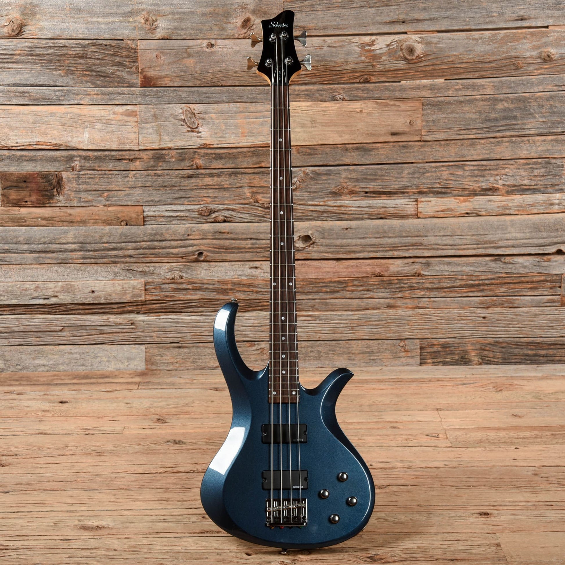 Schecter Riot 4 DLX Grey 2010 Bass Guitars / 4-String