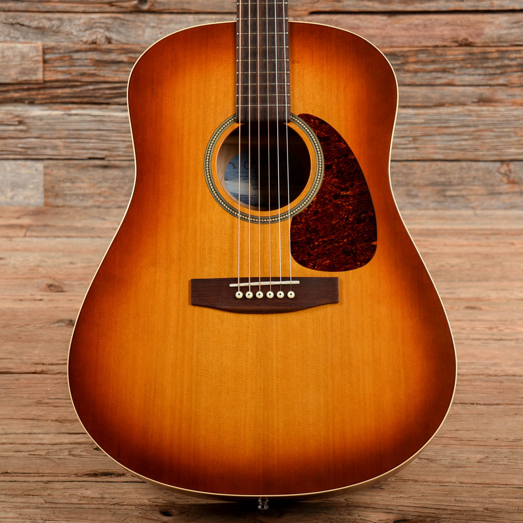 Seagull Entourage Rustic Sunburst – Chicago Music Exchange