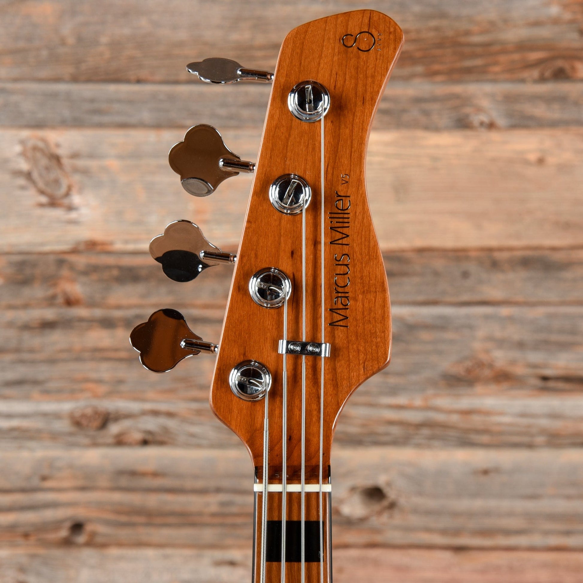 Sire Marcus Miller V5 Sunburst Bass Guitars / 4-String