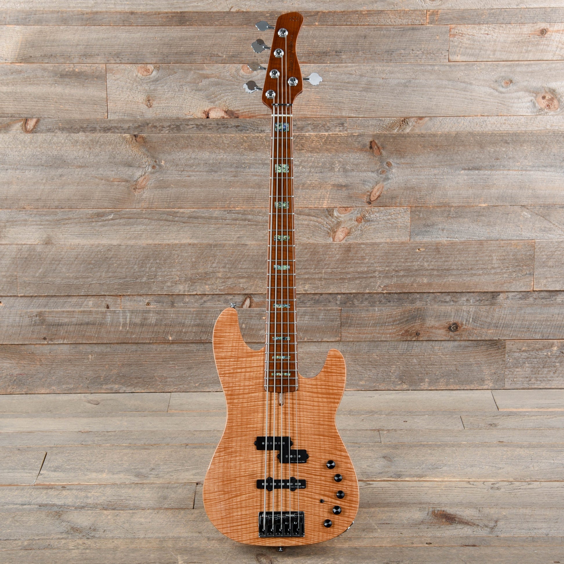 Sire Marcus Miller P10 Alder 5-String Natural (2nd Gen) Bass Guitars / 5-String or More