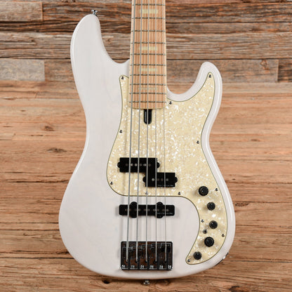 Sire Marcus Miller P7 5-String White Bass Guitars / 5-String or More