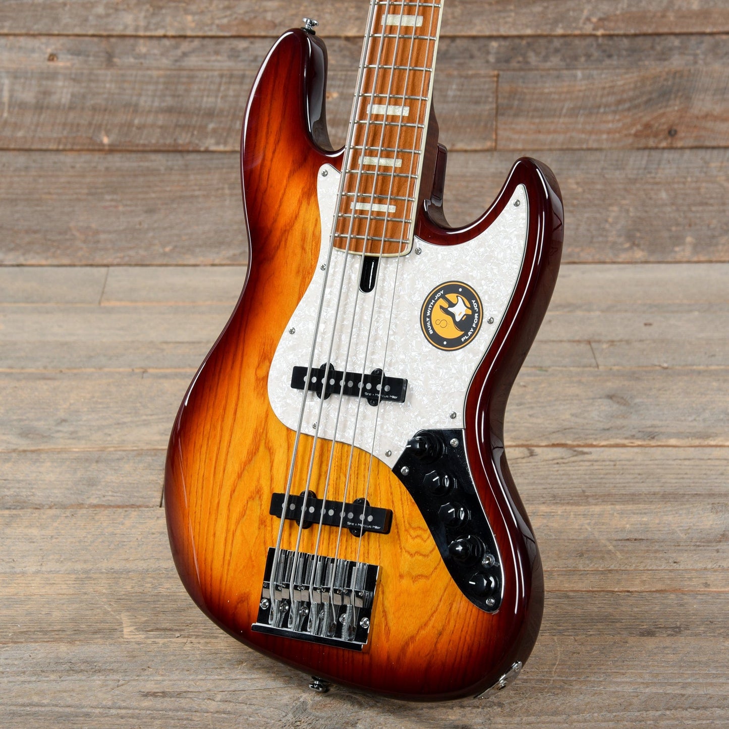 Sire Marcus Miller V8 Swamp Ash 5-String Tobacco Sunburst Bass Guitars / 5-String or More