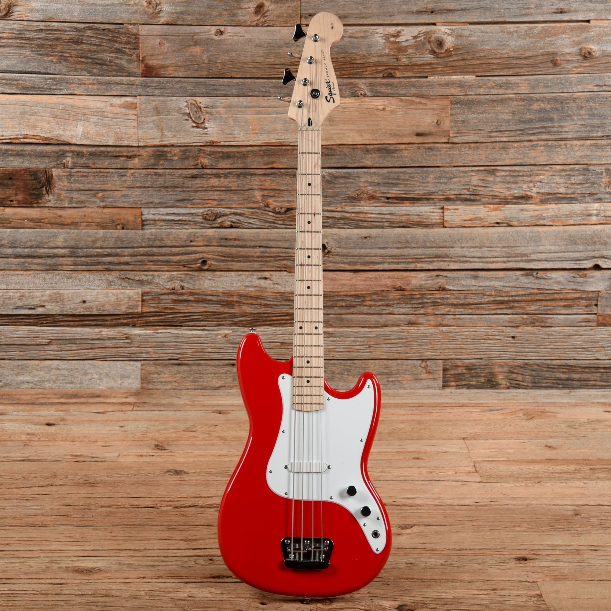 Squier Affinity Bronco Bass Red 2018 Bass Guitars / 4-String