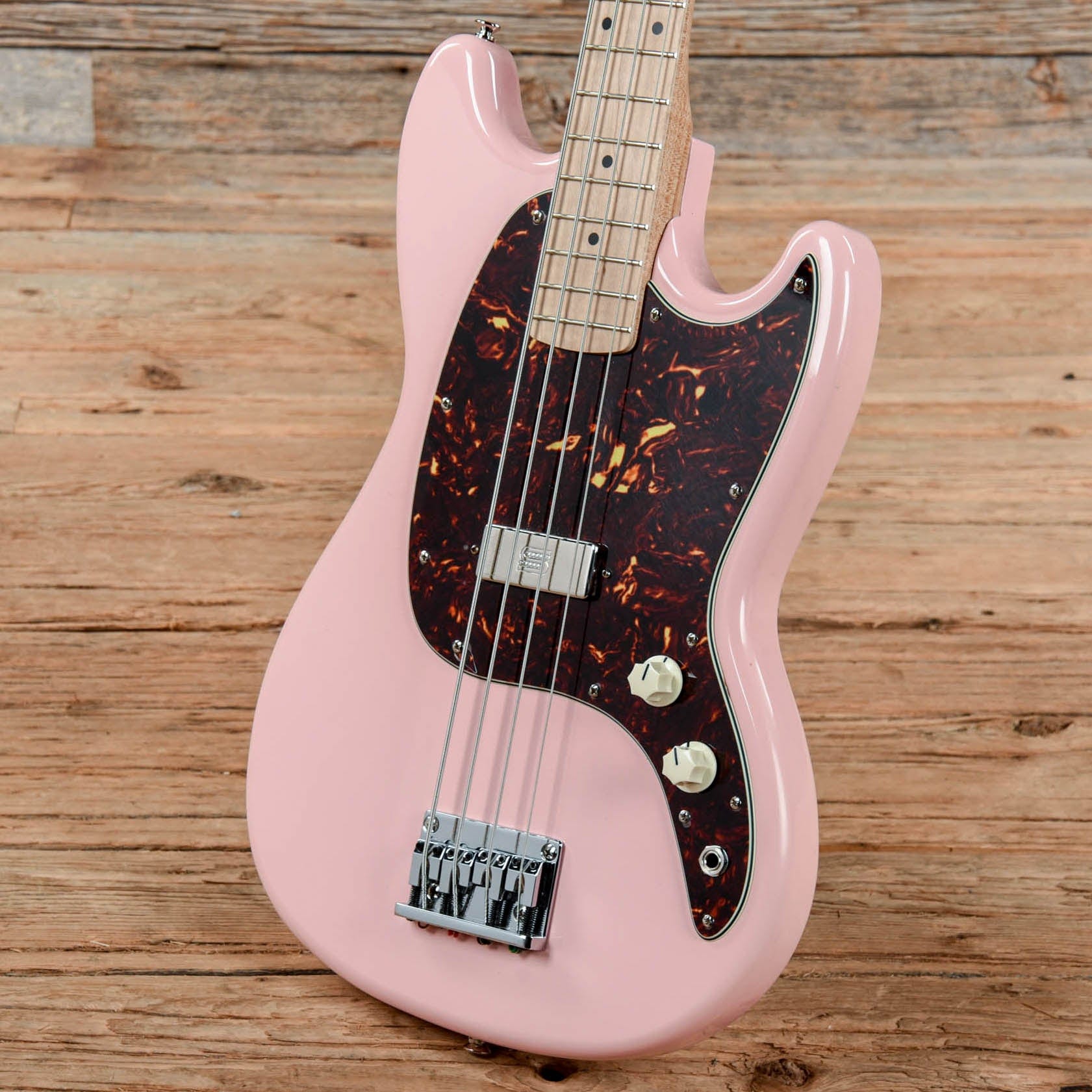 Squier Bronco Bass 