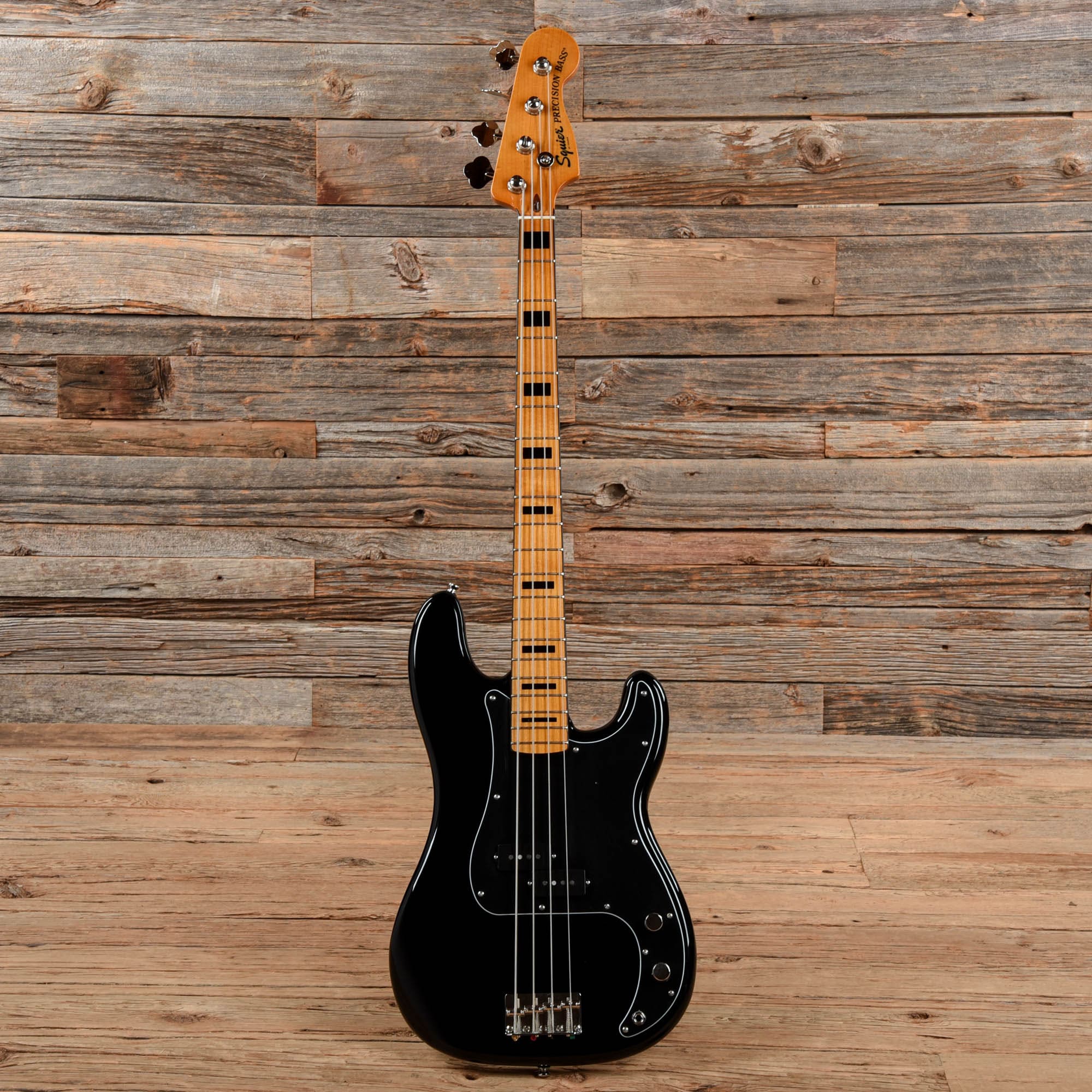 Squier Classic Vibe 70s Precision Bass Black 2022 Bass Guitars / 4-String