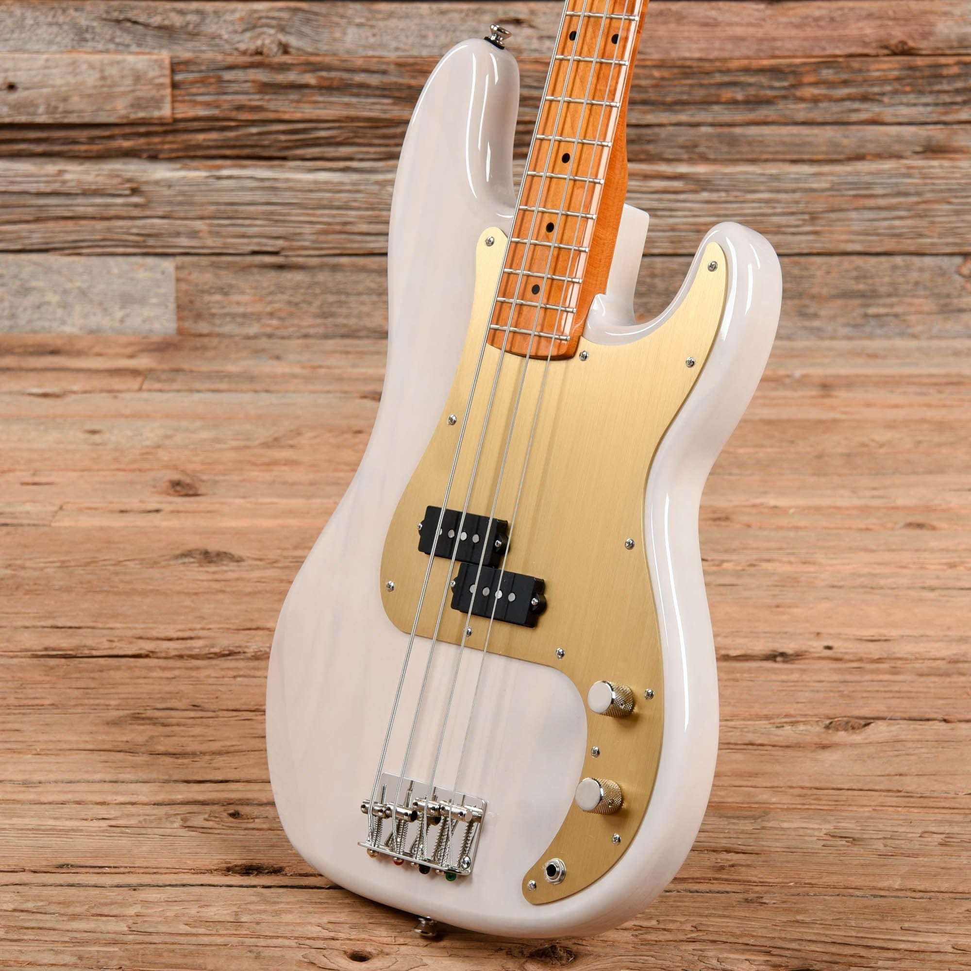 Squier Classic Vibe Late '50s Precision Bass White Blonde w/Gold Anodized Pickguard Bass Guitars / 4-String