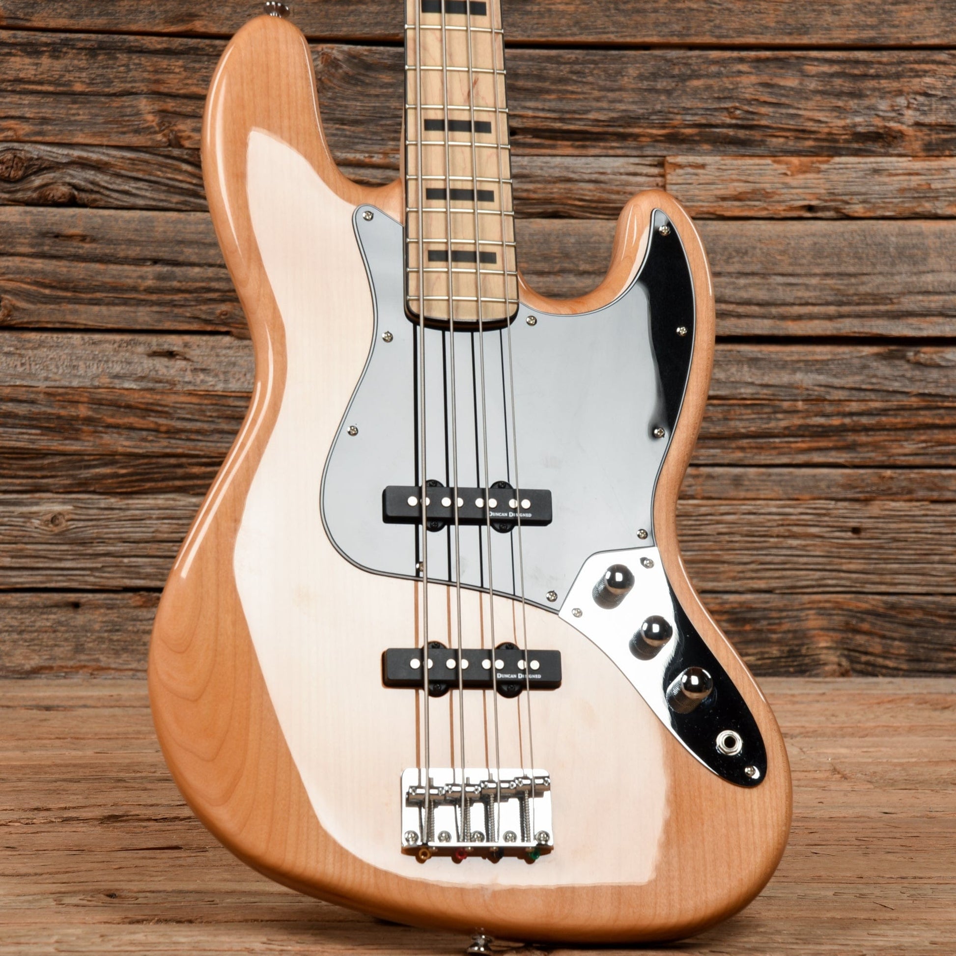 Squier Vintage Modified 70's Jazz Bass Natural 2012 Bass Guitars / 4-String