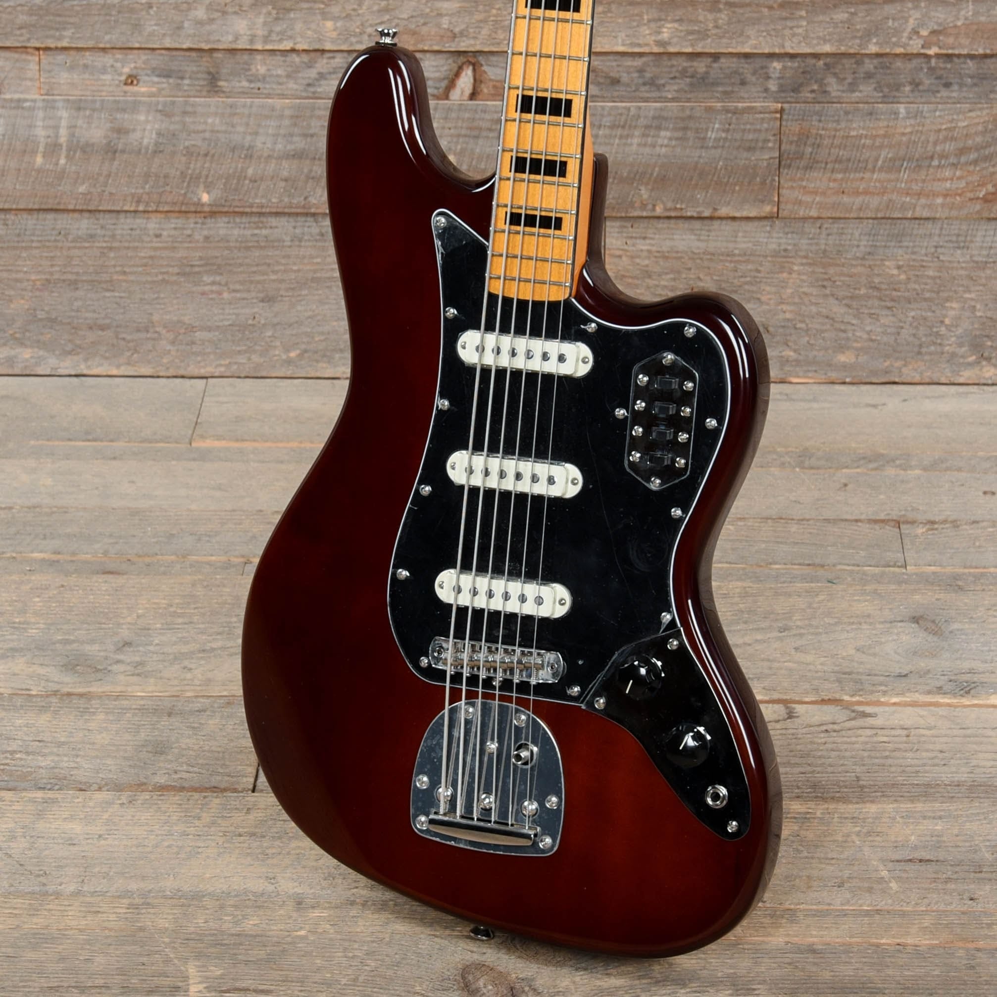 Squier Classic Vibe Bass VI Maple Neck Walnut w/Black Blocks/Binding & 3-Ply Black Bass Guitars / 5-String or More