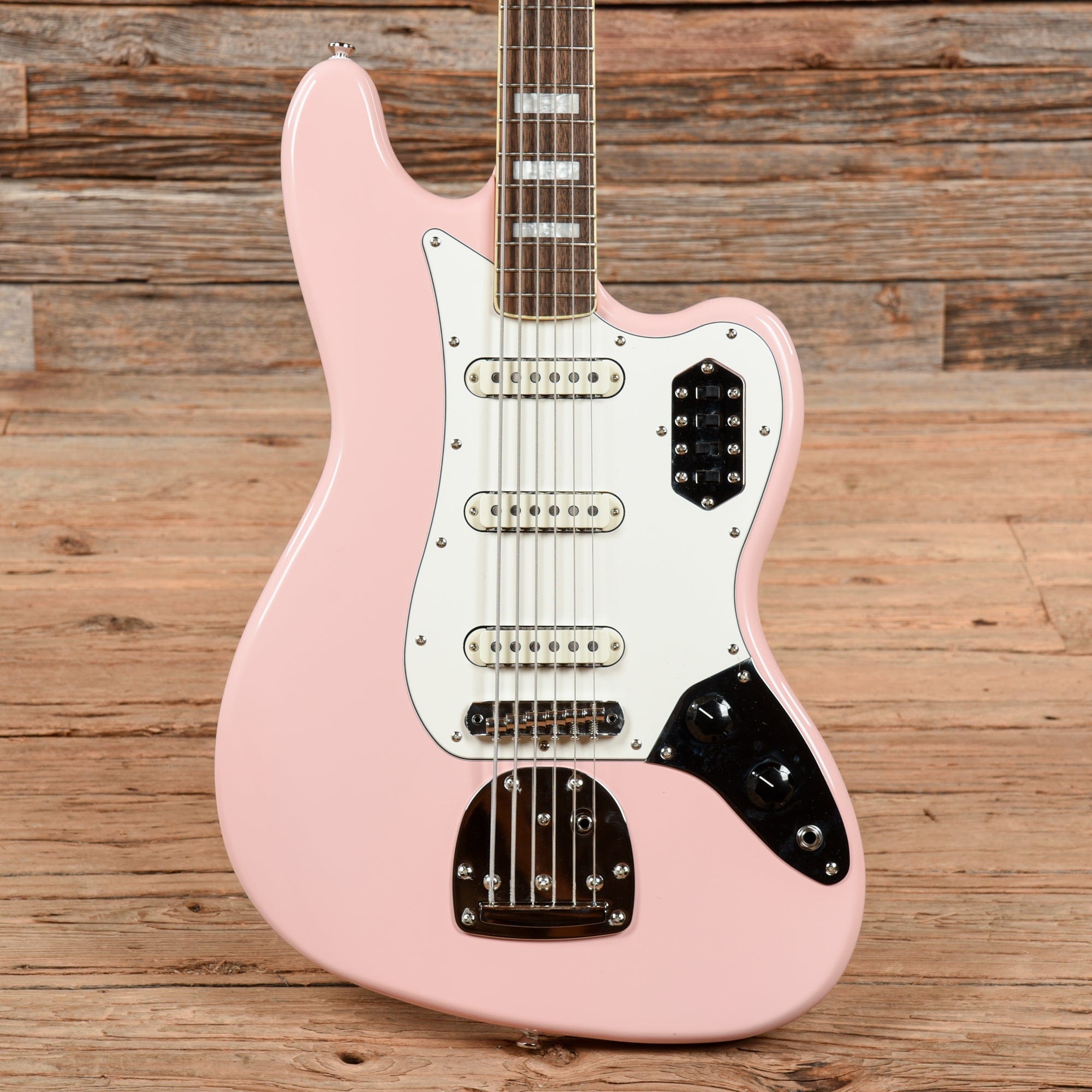 Squier Classic Vibe Bass VI Shell Pink 2021 Bass Guitars / 5-String or More